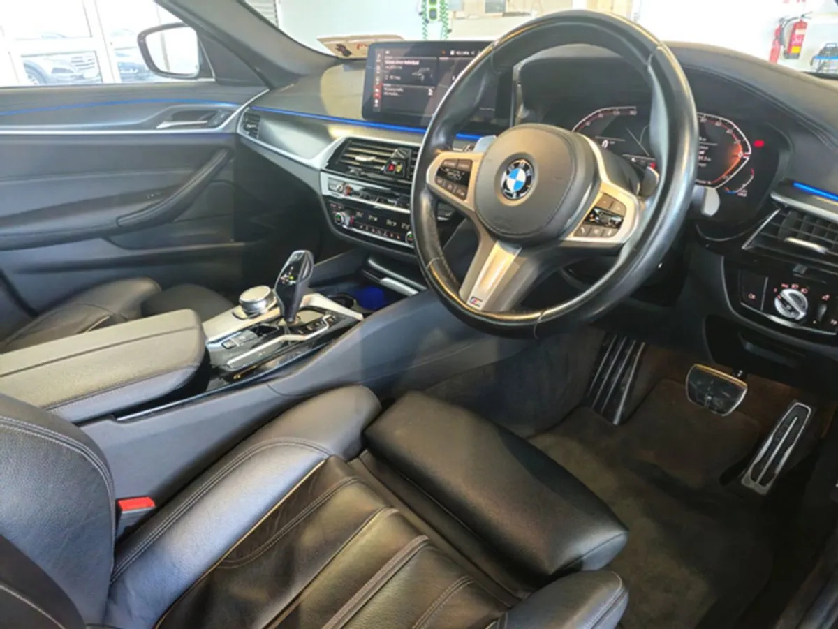 BMW 5 Series 520D M Sport Mhev - Image 4