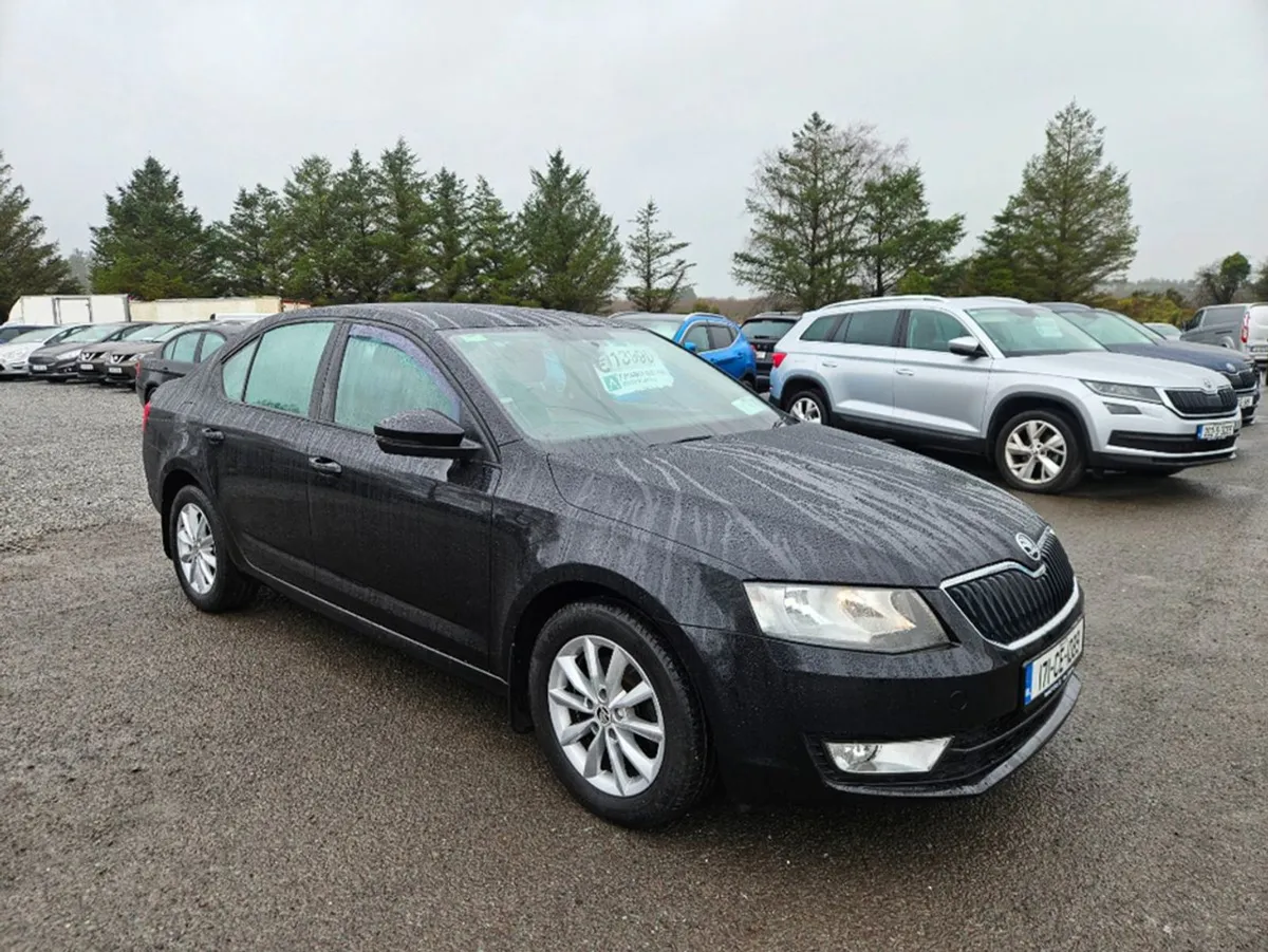 Skoda Octavia Ambition 1.0tsi 115HP 4DR - Image 1