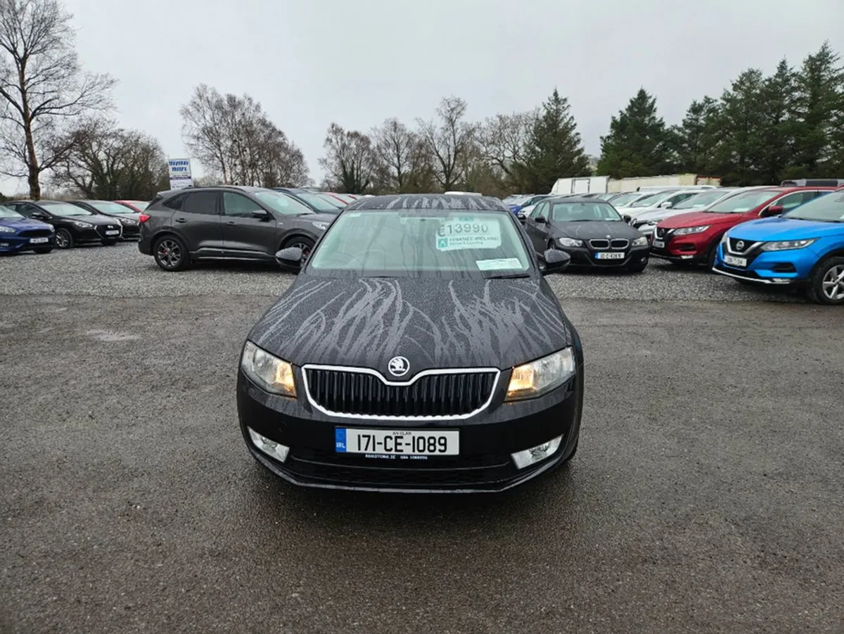 Skoda Octavia Ambition 1.0tsi 115HP 4DR - Image 2