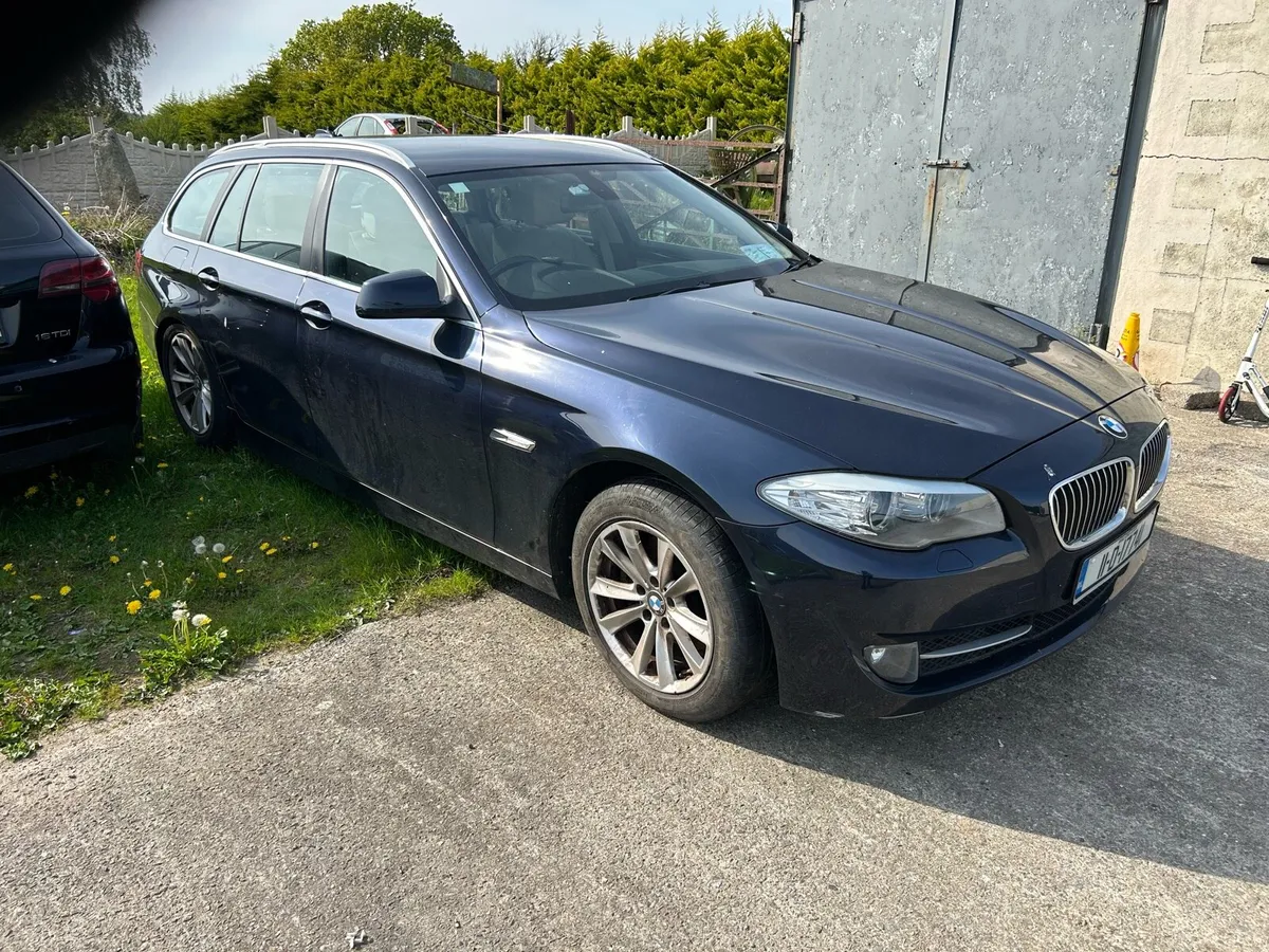 2011 bmw 520D f11 - Image 1