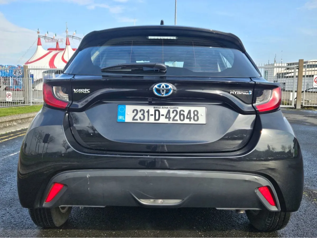 Toyota Yaris 1.5 Hybrid Luna 4DR Auto - Image 4