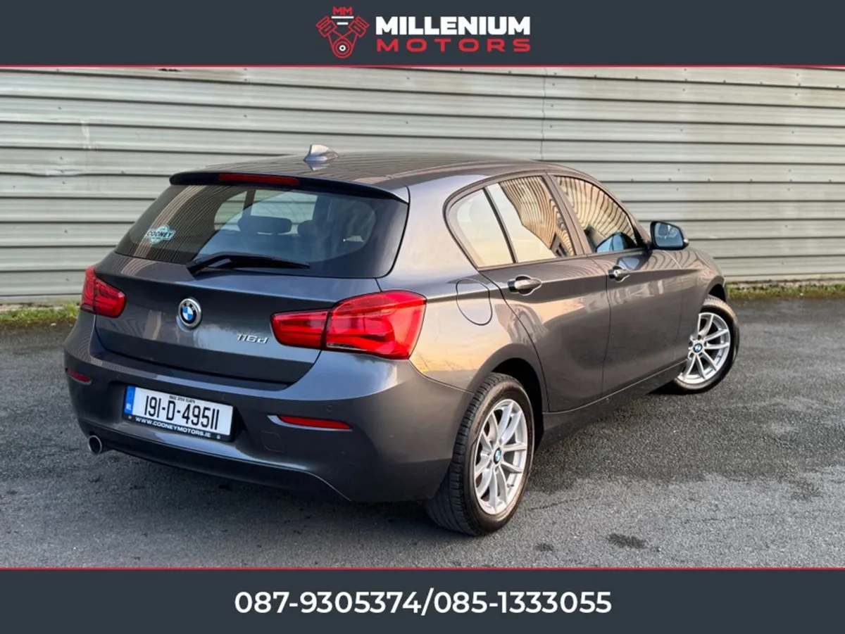 BMW 1 Series 2019 Low KMS - Image 3