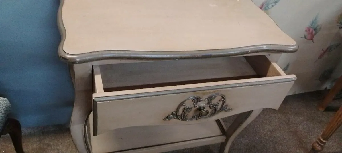 Modern Decorative Console Table - Image 2