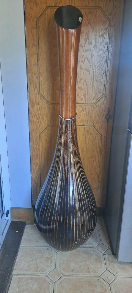 Large vase - Image 2