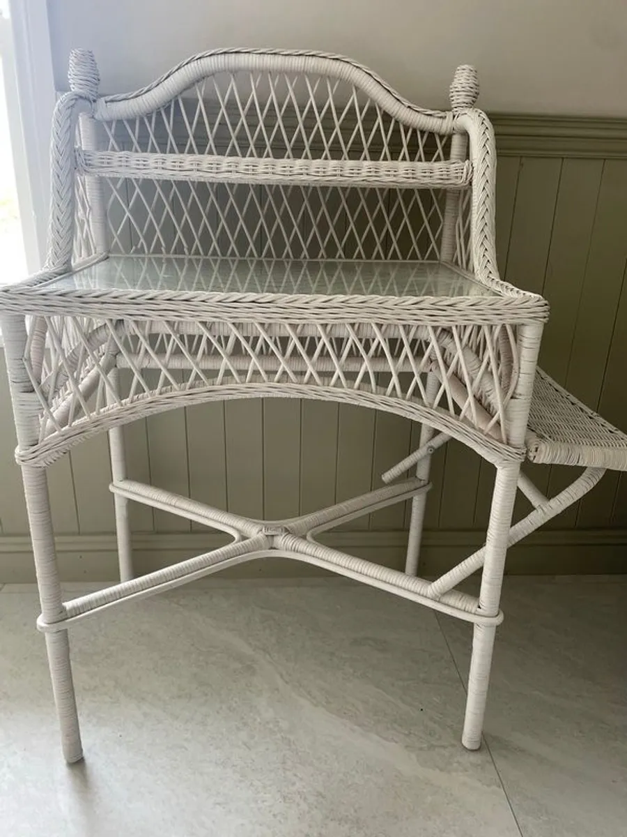 Rattan Server Table - Image 1