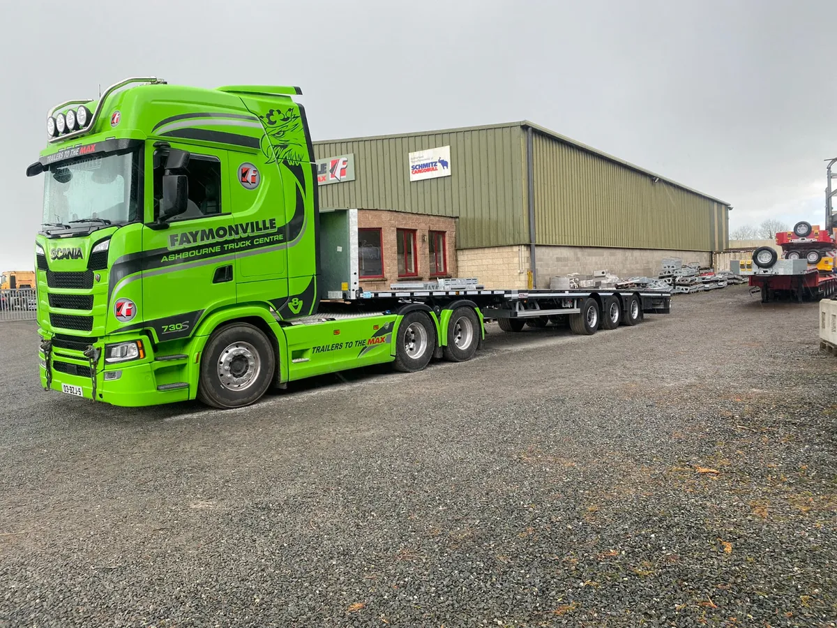 IN STOCK 13.6m SLOPER EXTENDABLE MAX TRAILER - Image 1