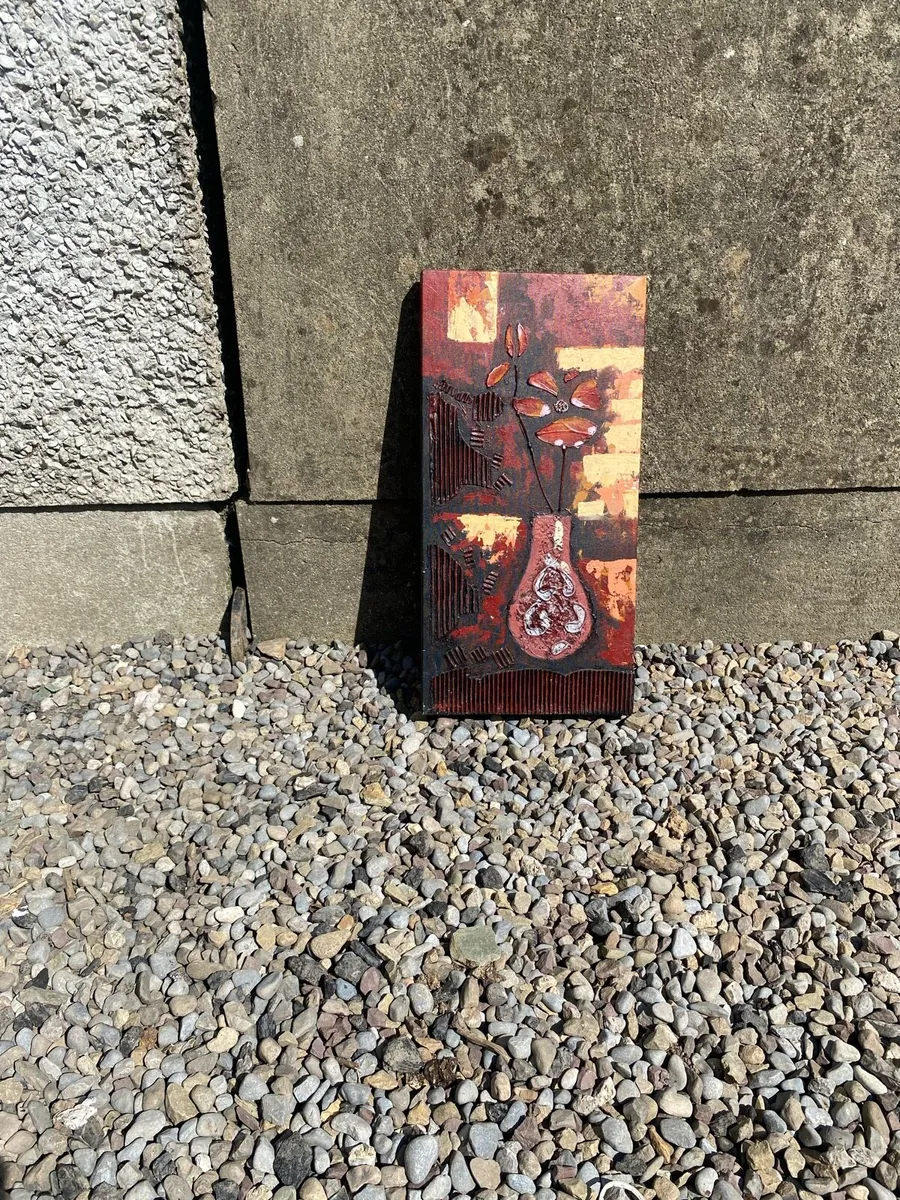 Pictures one of a kind - Image 1