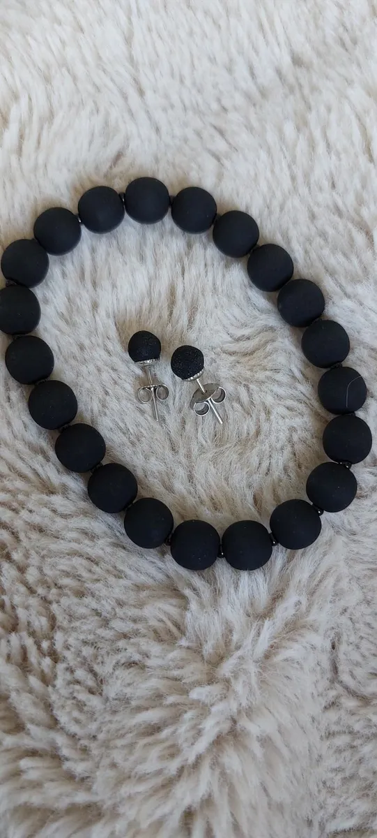 Various Jewellery - Image 1
