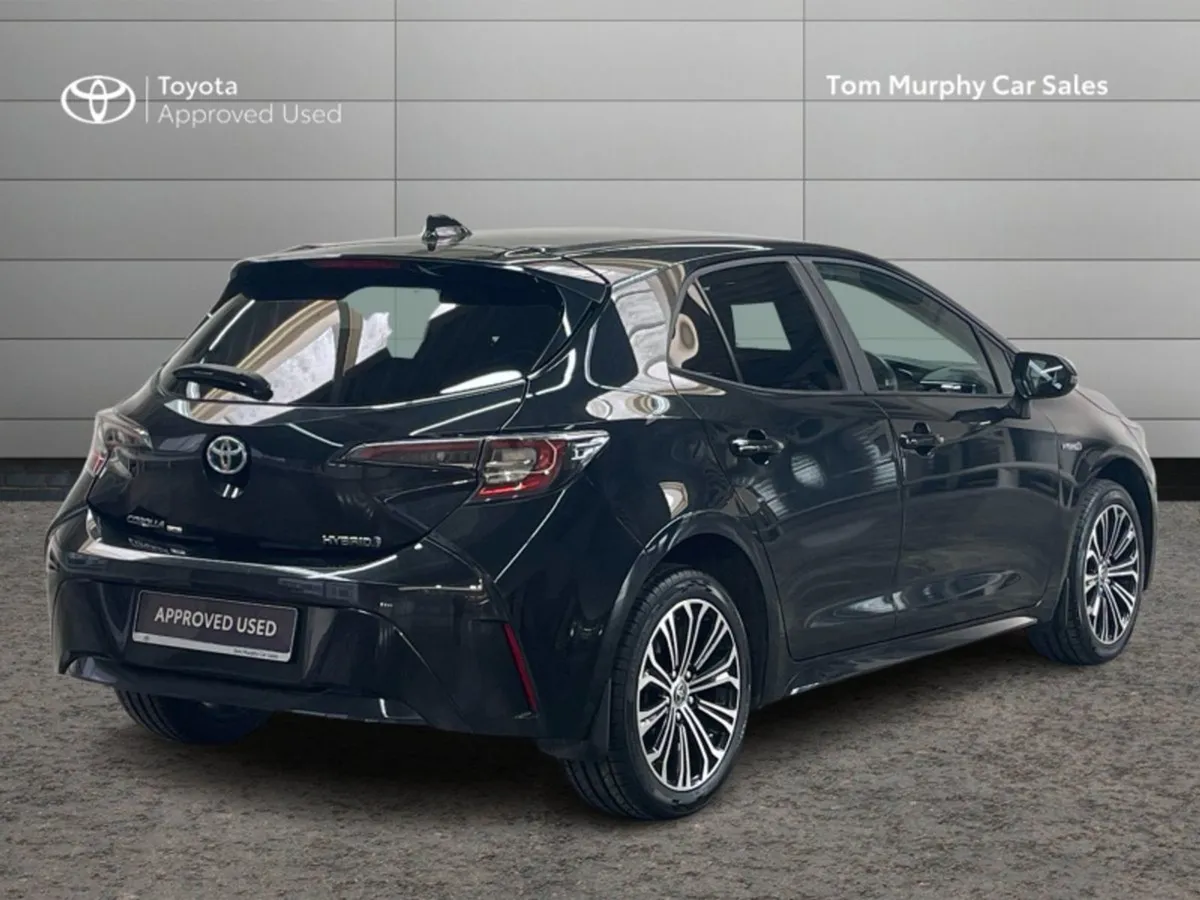 Toyota Corolla Corolla Hybrid SOL H/B - Image 2