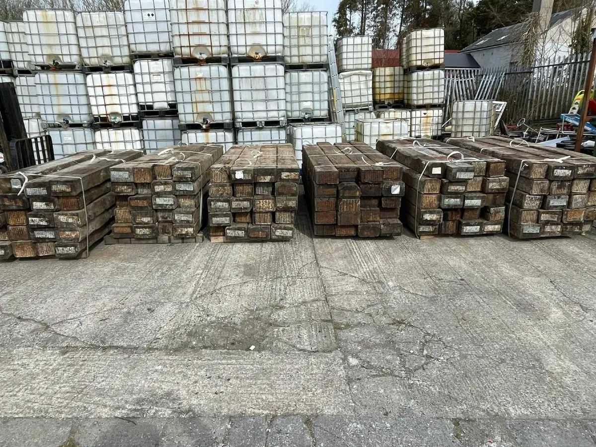 Grade A Oak Railway Sleepers - Image 2