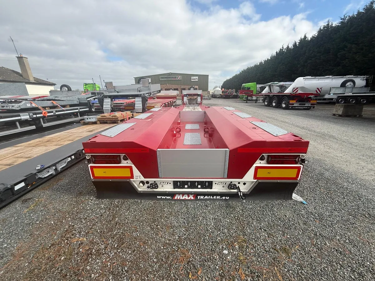 ♦️♦️FAYMONVILE 3 axle LOW BED LOW LOADER♦️♦️ - Image 2