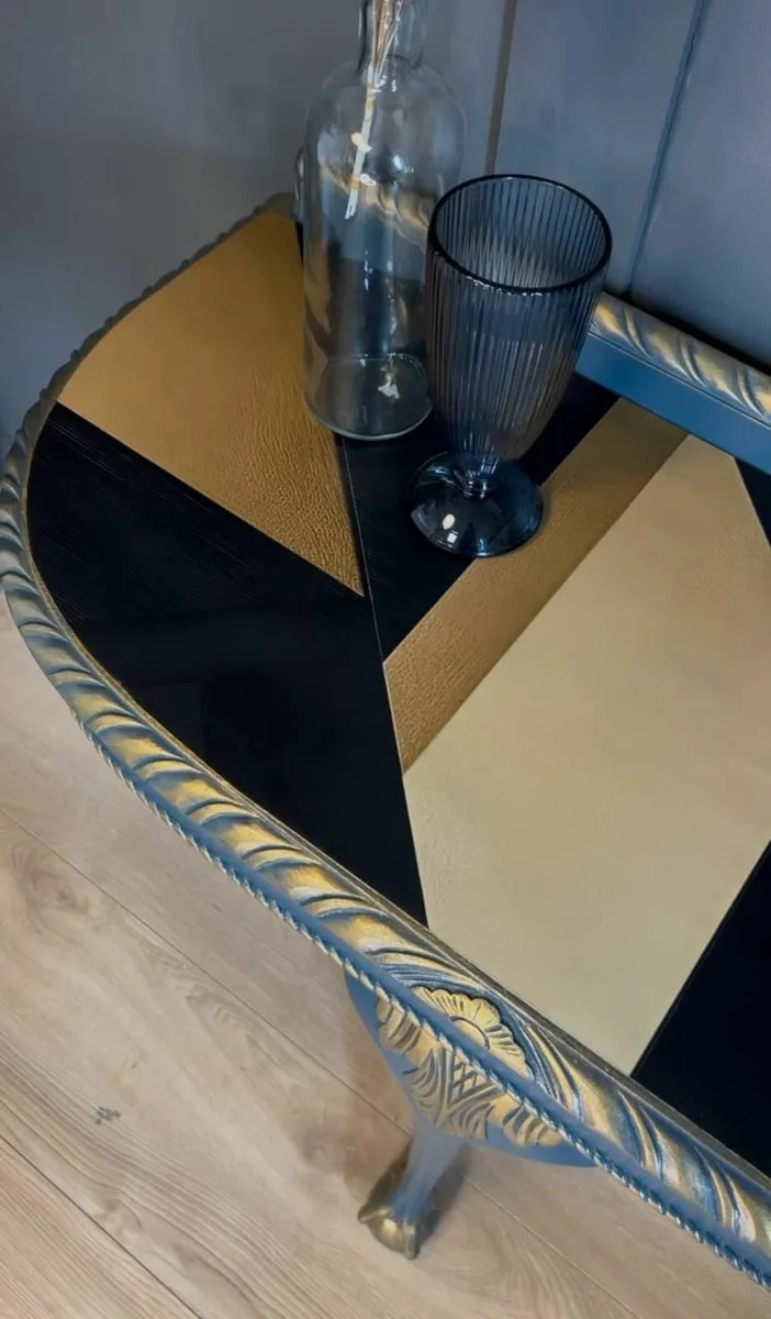 The Regal Console Table - Image 2