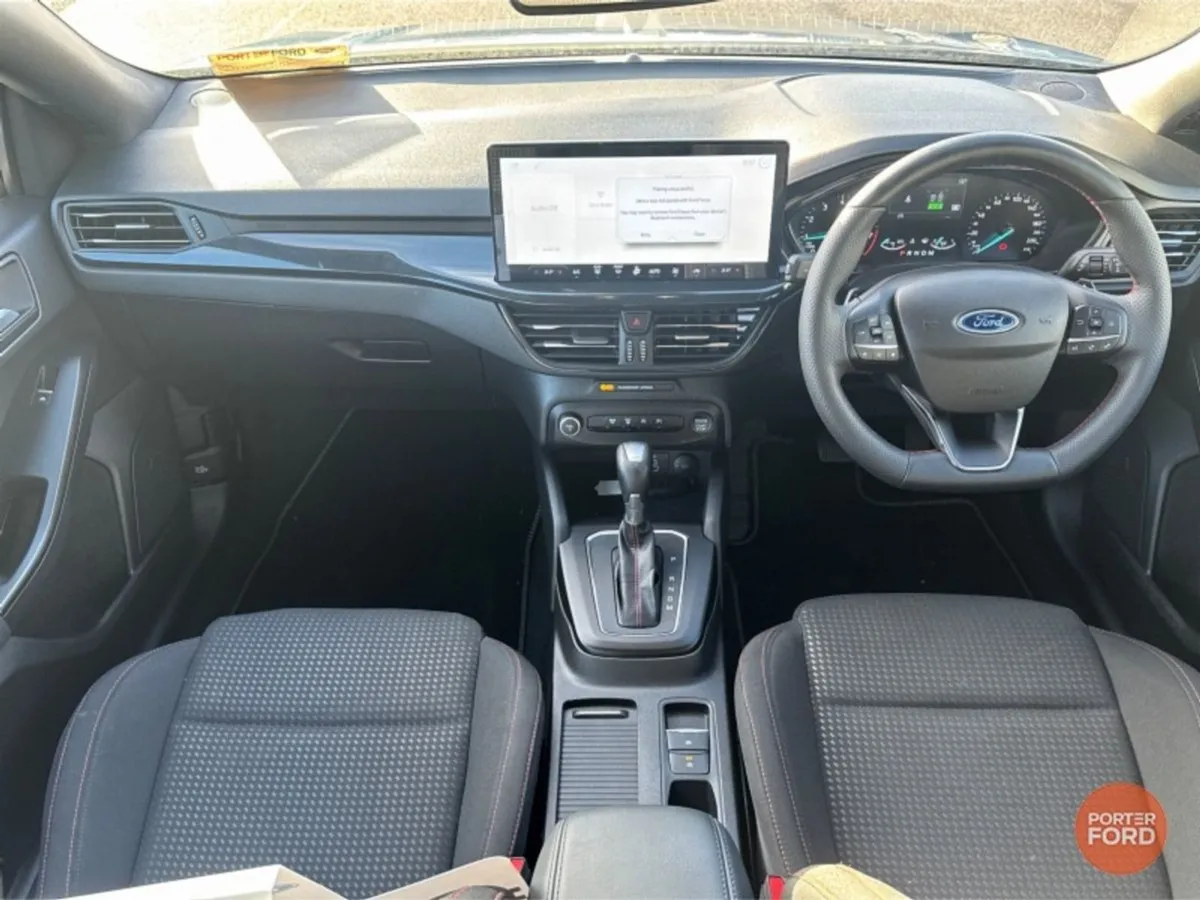 Ford Focus 1.0 Ecob St-line Mhev 125HP Auto - Image 2