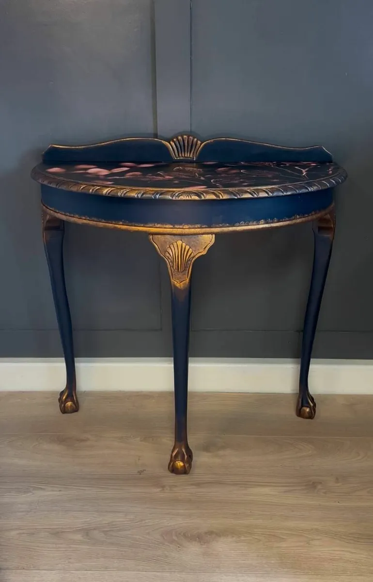SALE! Golden Elegance Console Table 90x40x75h - Image 1