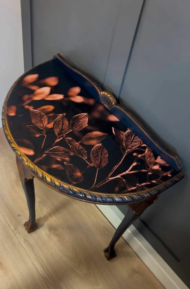 SALE! Golden Elegance Console Table 90x40x75h - Image 2