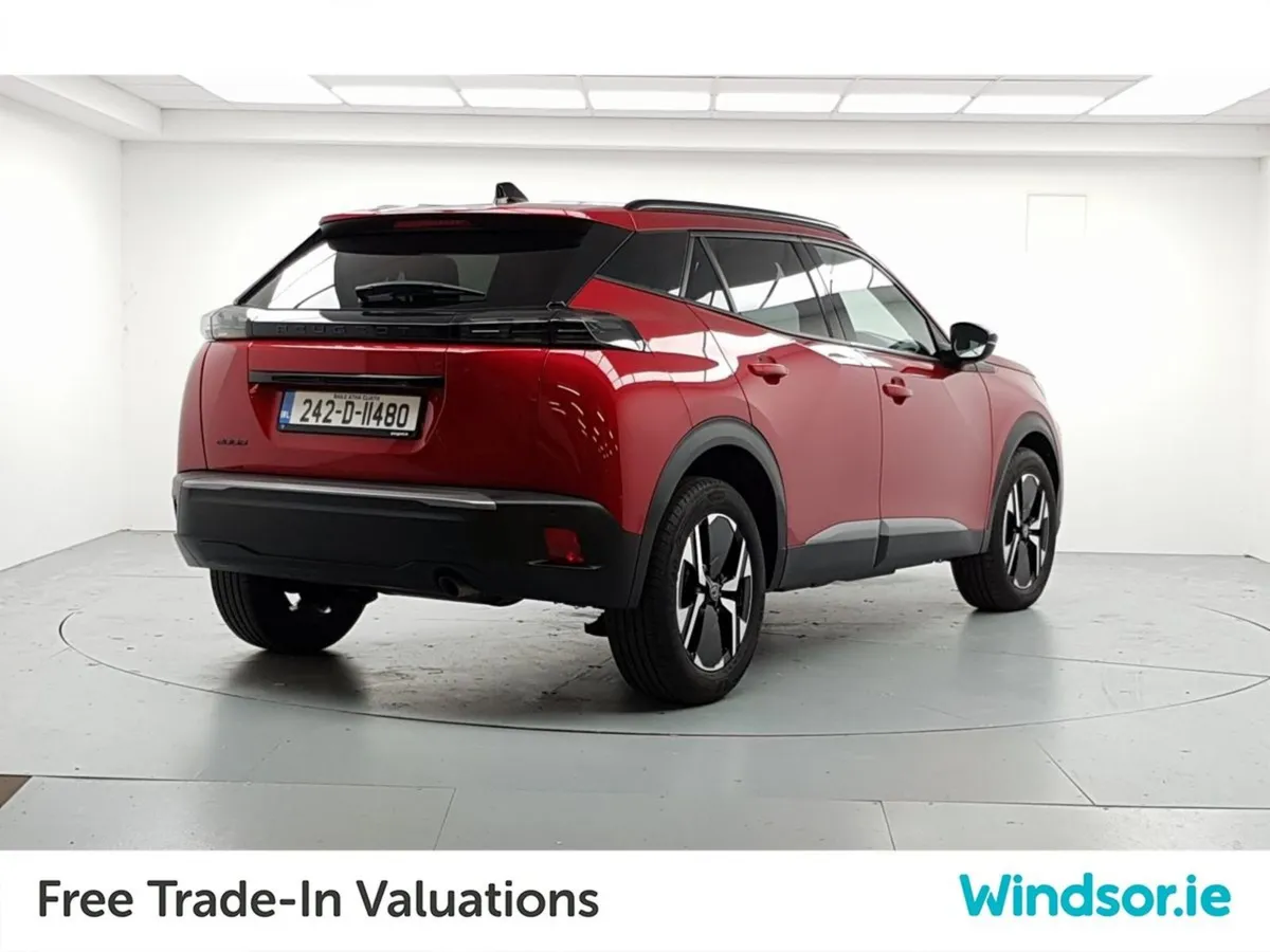Peugeot 2008 1.2 Puretech 100bhp Allure - Image 3