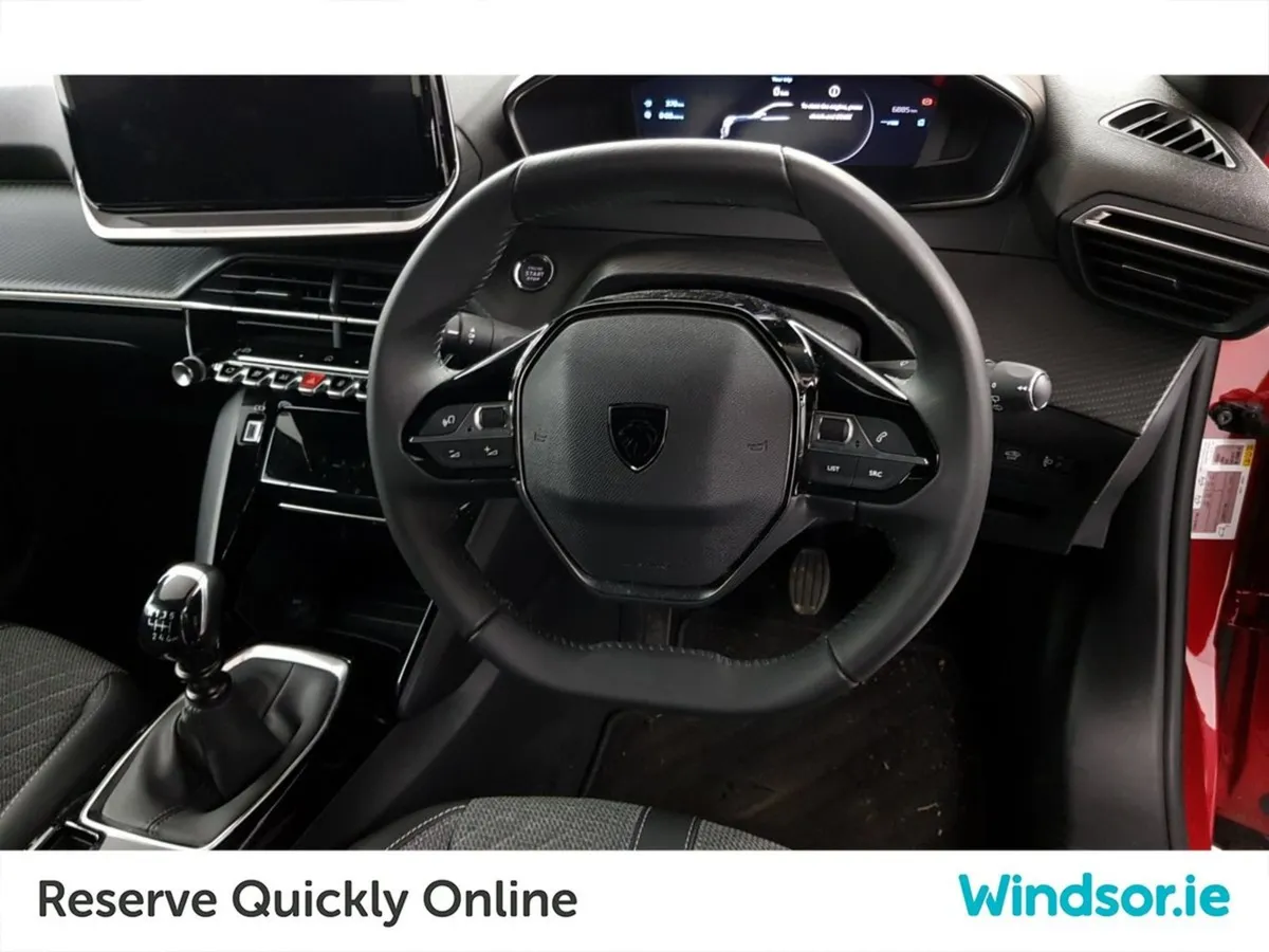 Peugeot 2008 1.2 Puretech 100bhp Allure - Image 4