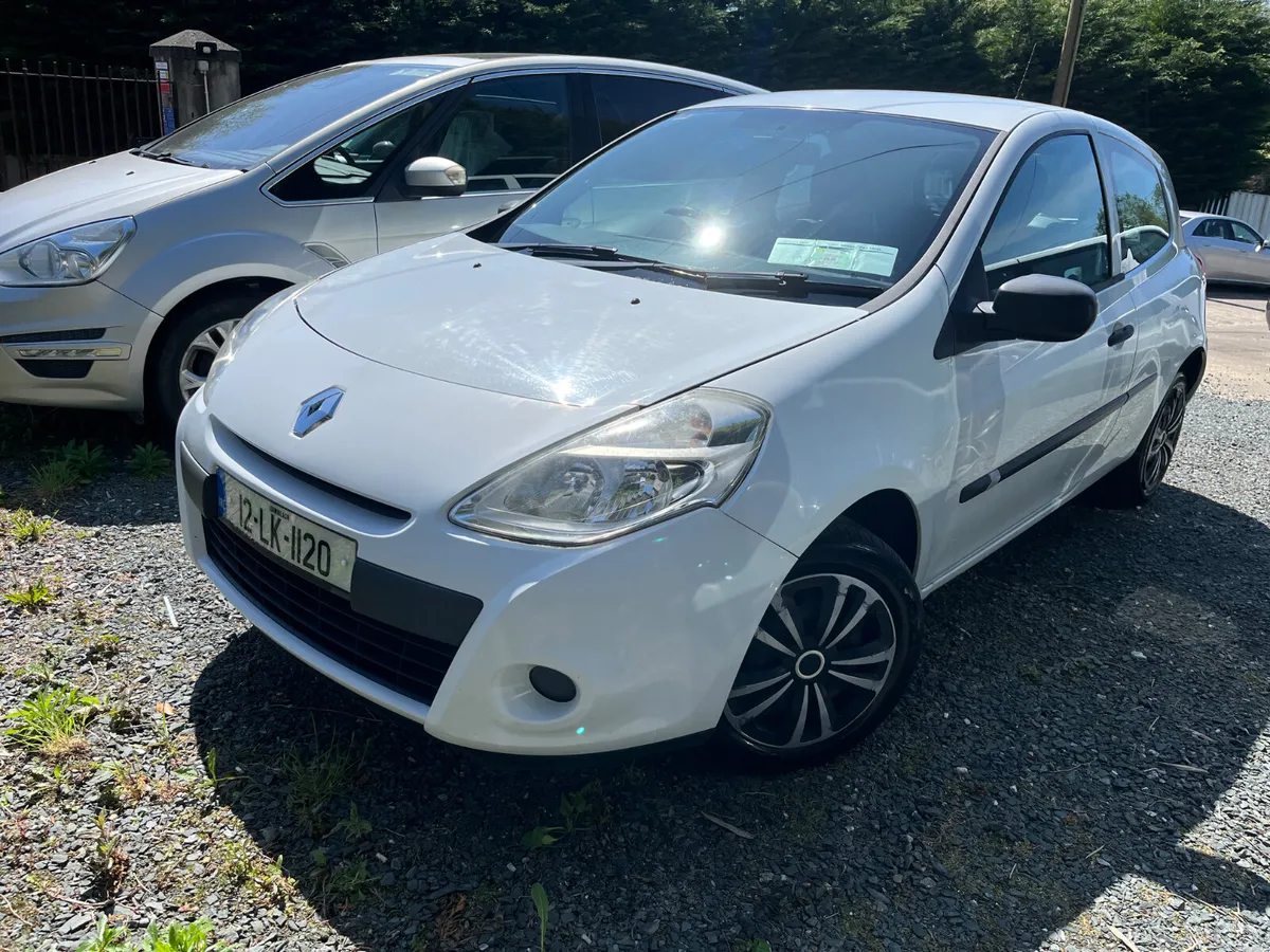 Renault Clio 2012 - Image 1