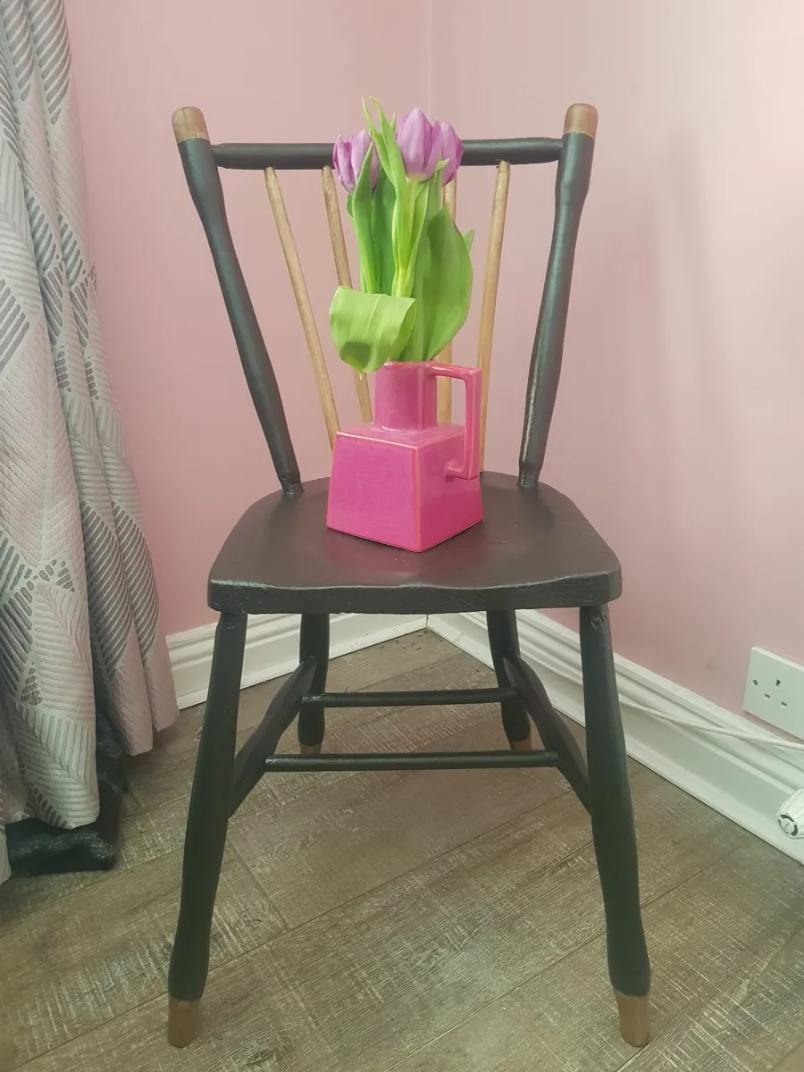 Chairs - Image 4