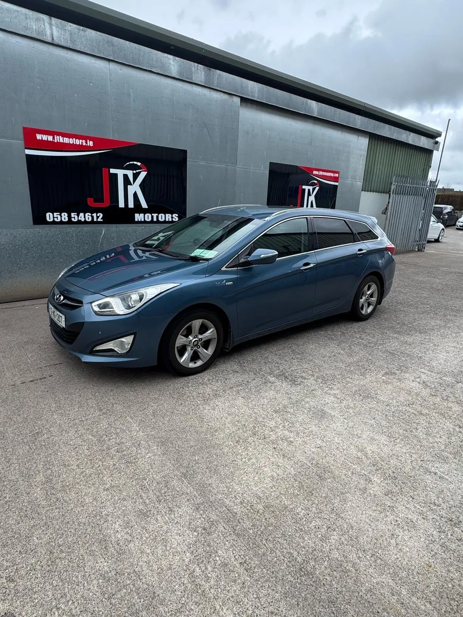Hyundai i40 2012 - Image 1