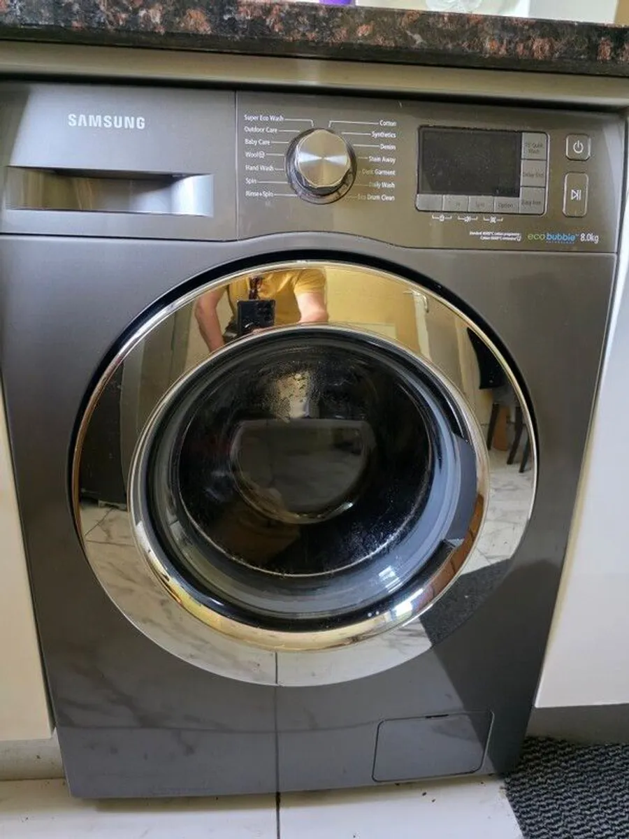 Samsung 8 kg eco bubble 1400 spin multifunctional machine - Image 1