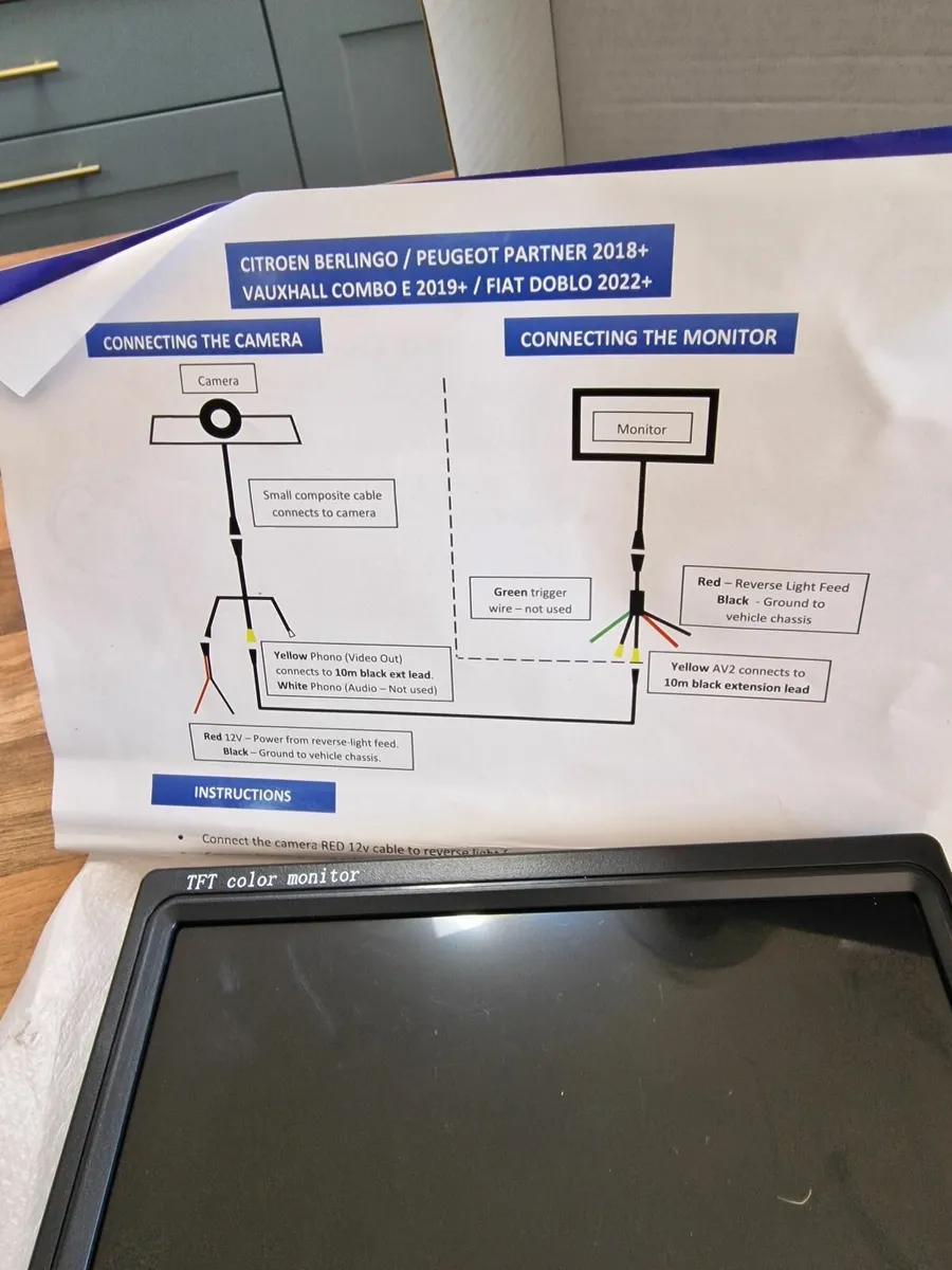 Reversing camera with dash monitor - Image 4