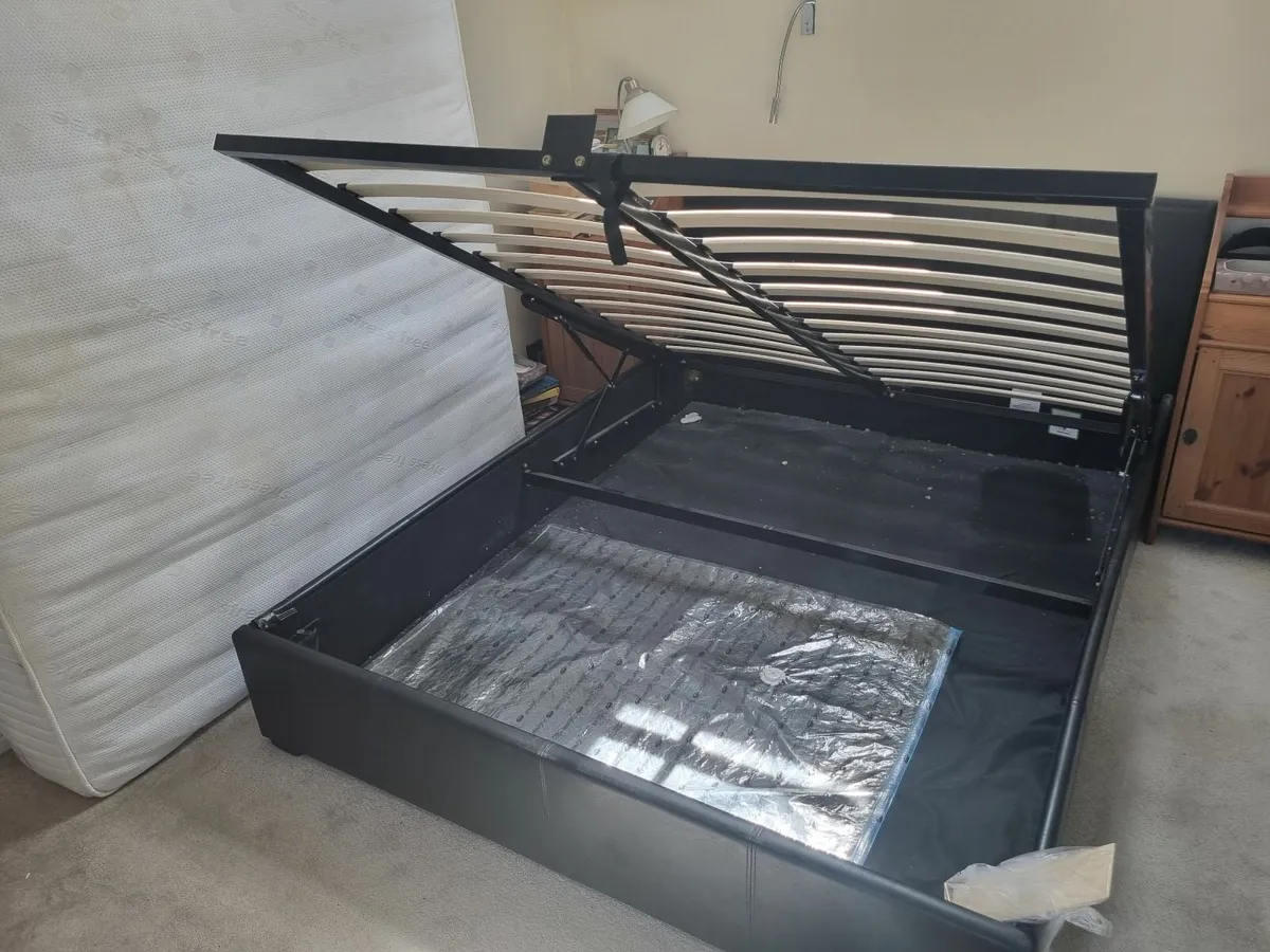5 Foot Bed