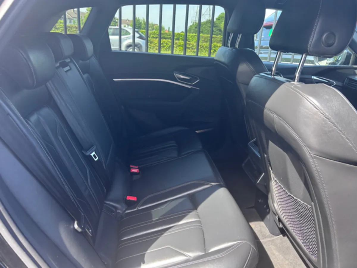2022 AUDI E-TRON BLACK EDITION 50 71 KwH BATTERY - Image 4