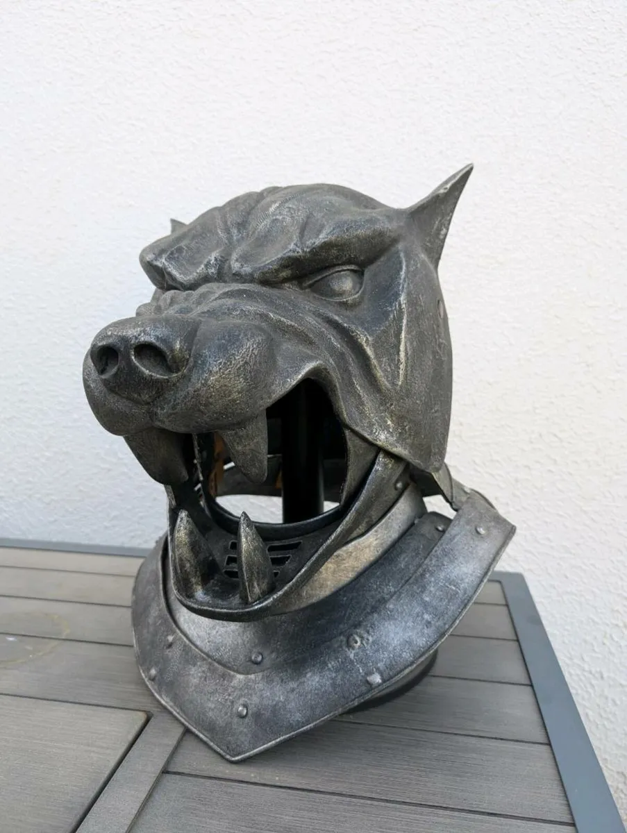 Hound Helm Game of Thrones GoT - Image 1