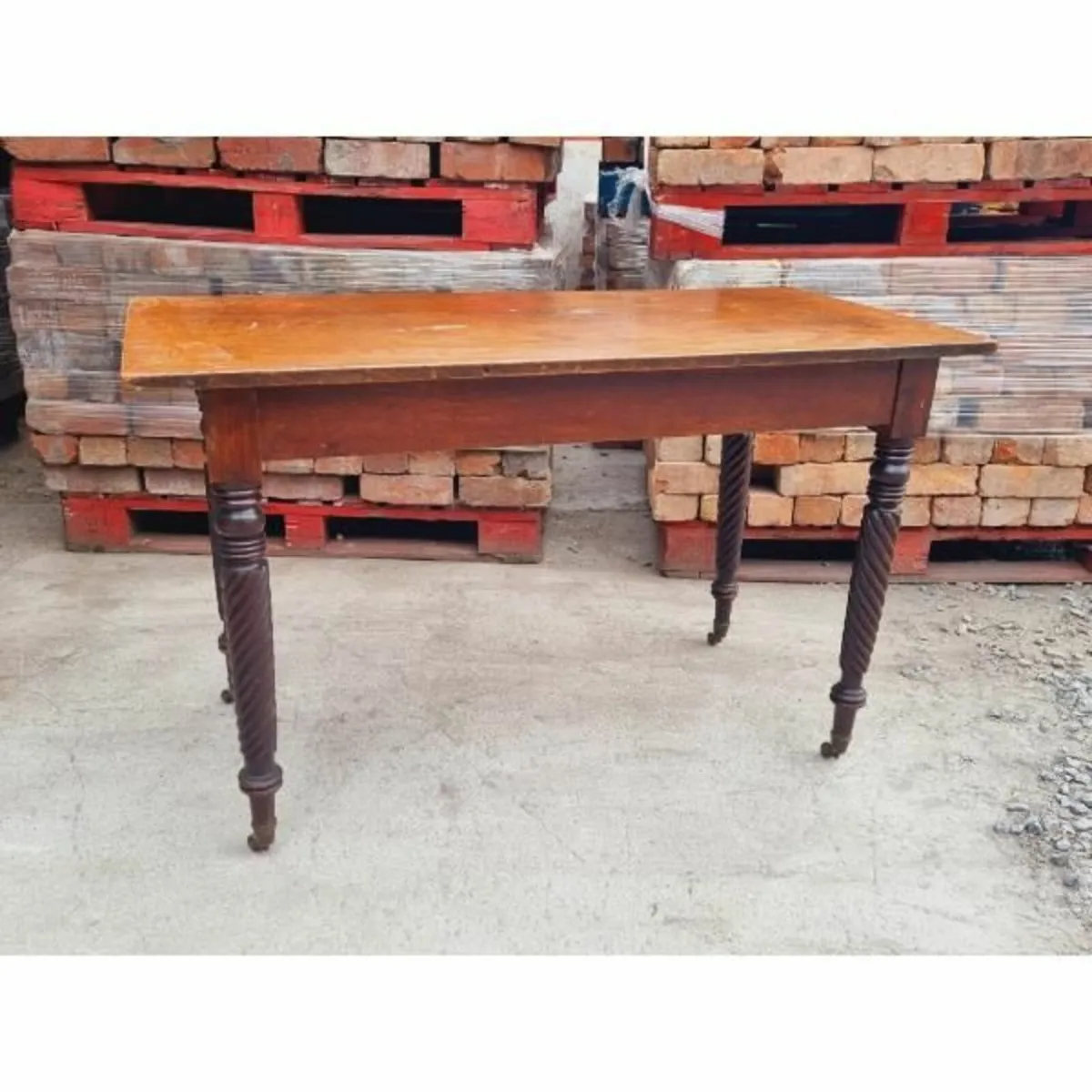 Antique Side Table KAS567 - Image 1
