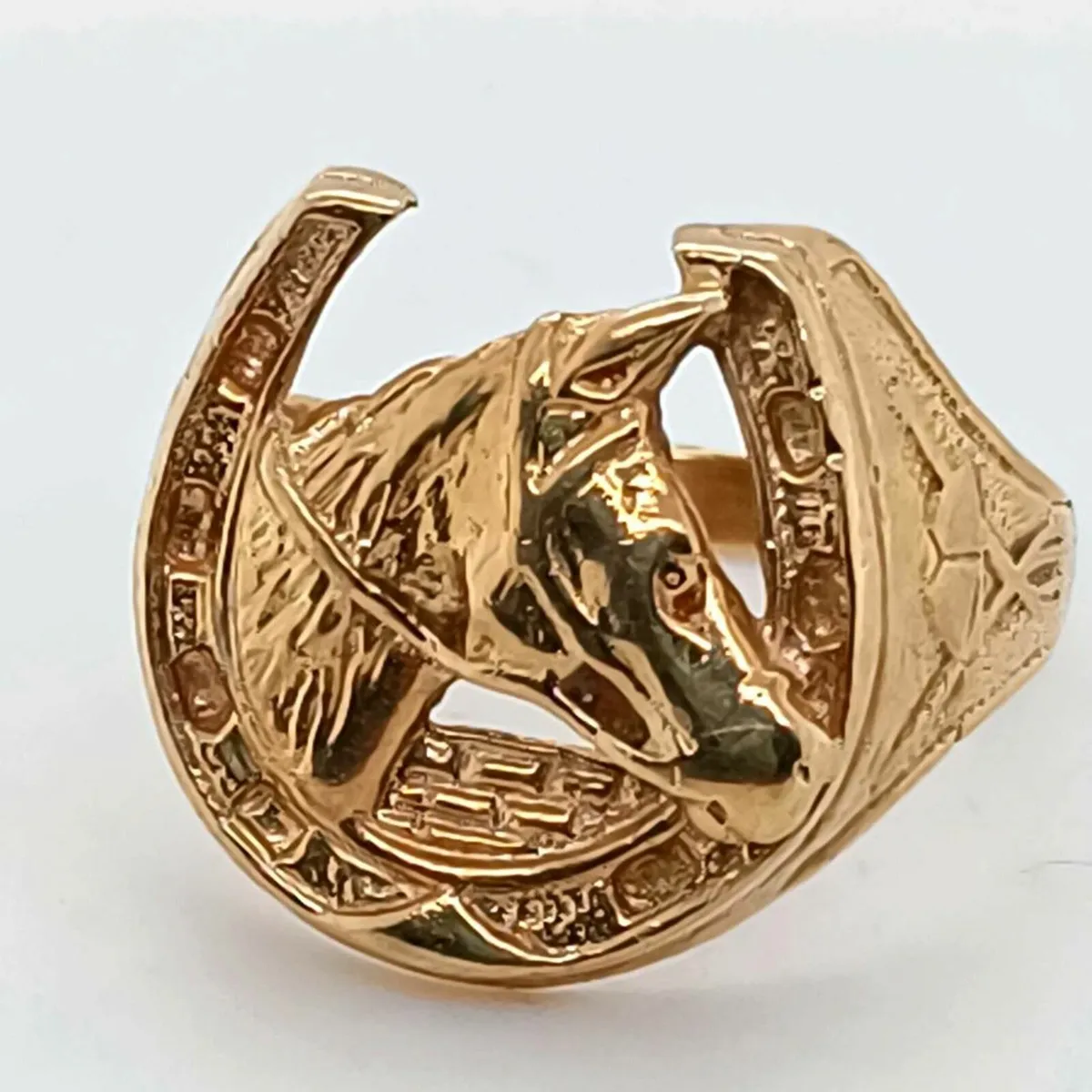 Horseshoe & Horse Head 9k Gold Ring - Image 1