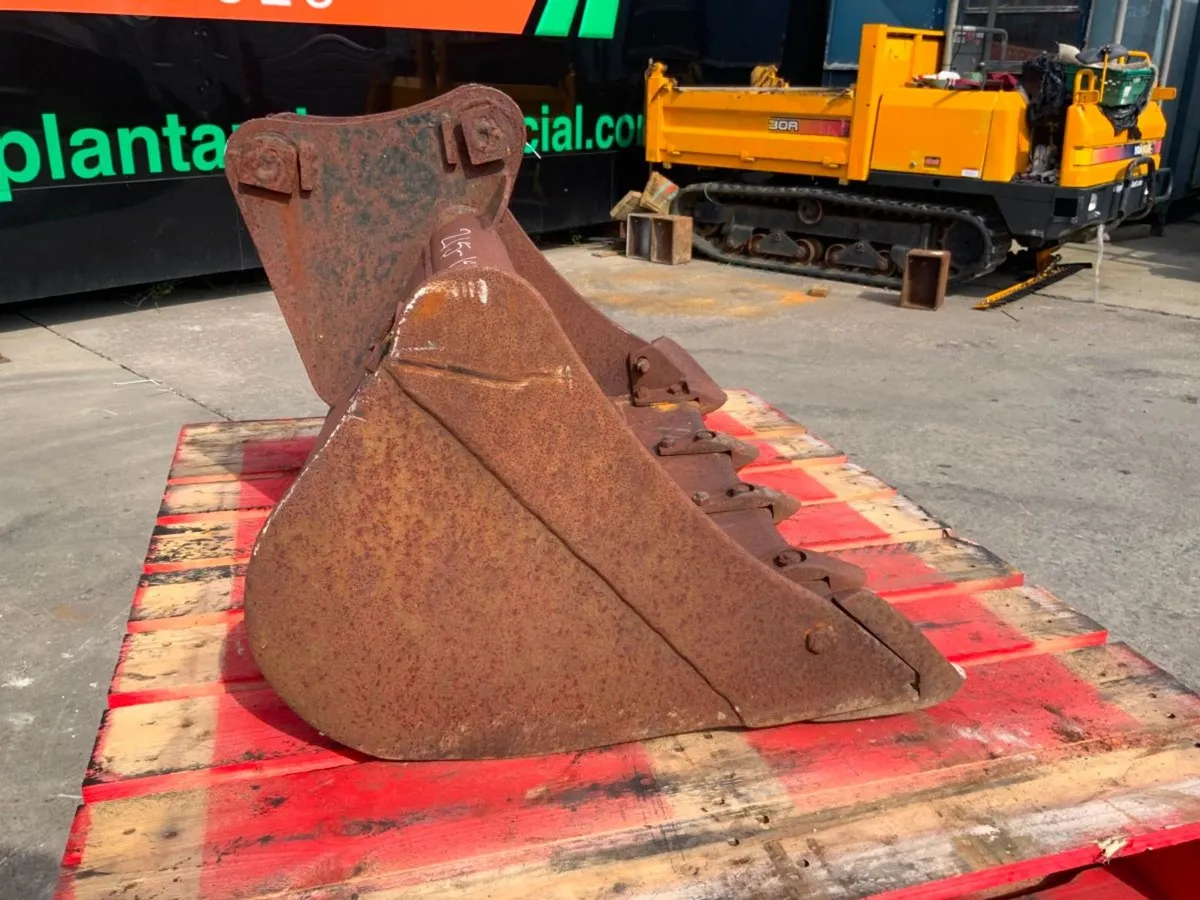 36" DIGGING BUCKET........40mm PINS.......904-36 - Image 3