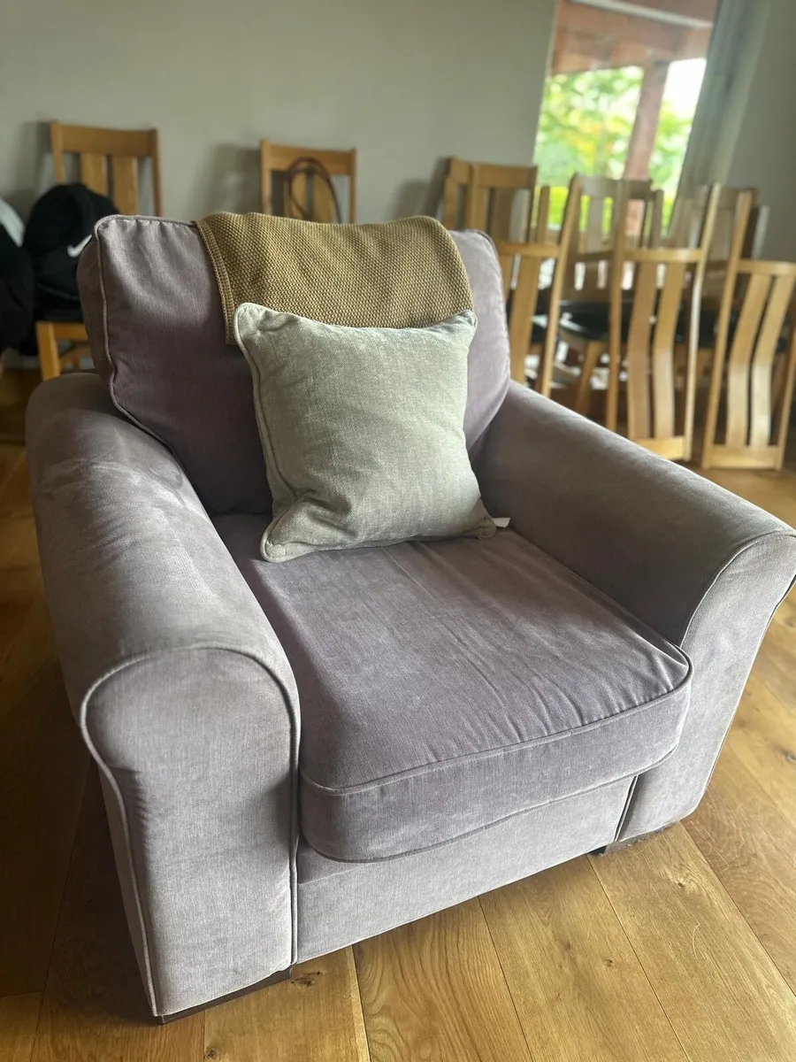 Arm chair - Image 4