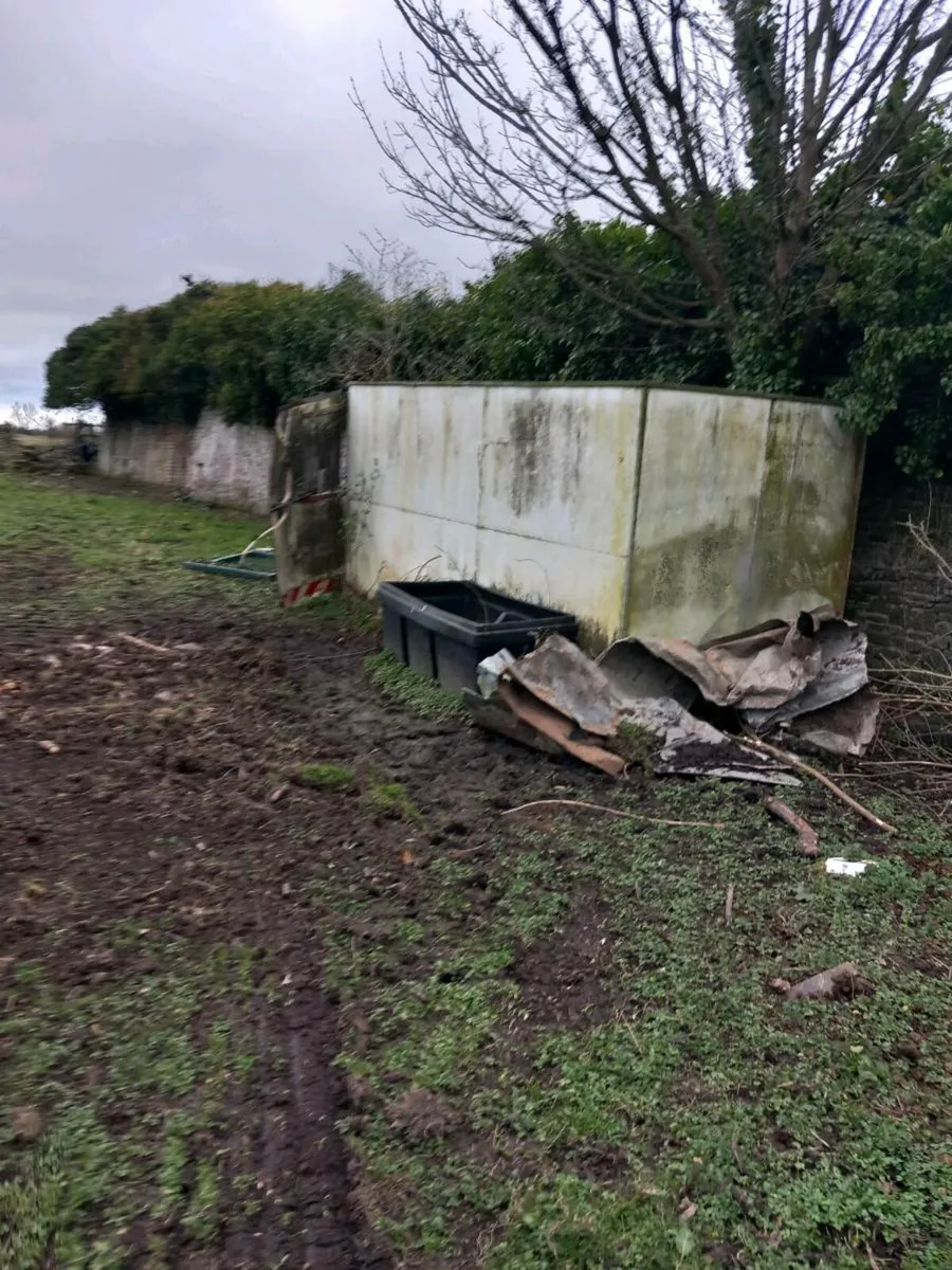 Trailer chassis free take away - Image 2