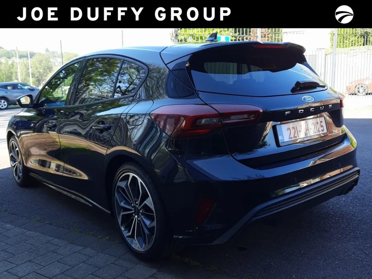 Ford Focus 1.0l Ecoboost 125PS St-line Vignale - Image 3