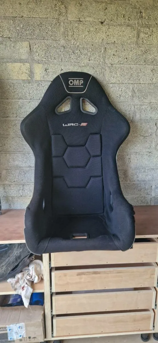 rally seat - Image 1