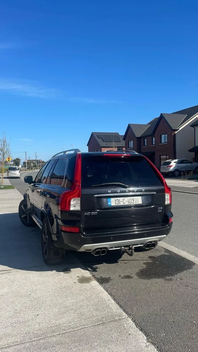 Volvo xc90 - Image 2