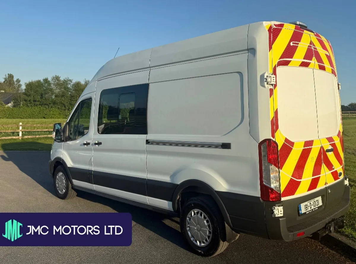Ford Transit 2018 Crew Cab - Image 3