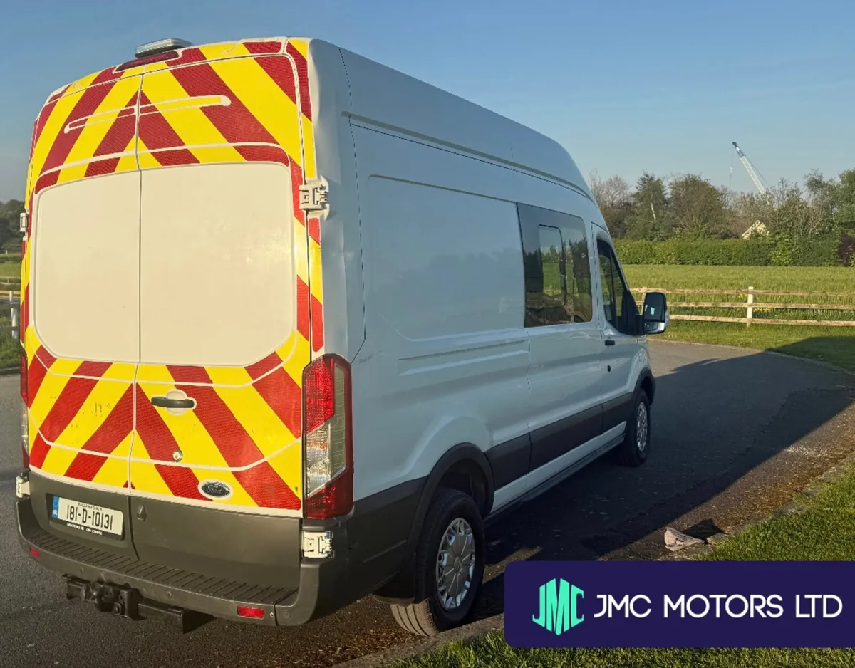Ford Transit 2018 Crew Cab - Image 2