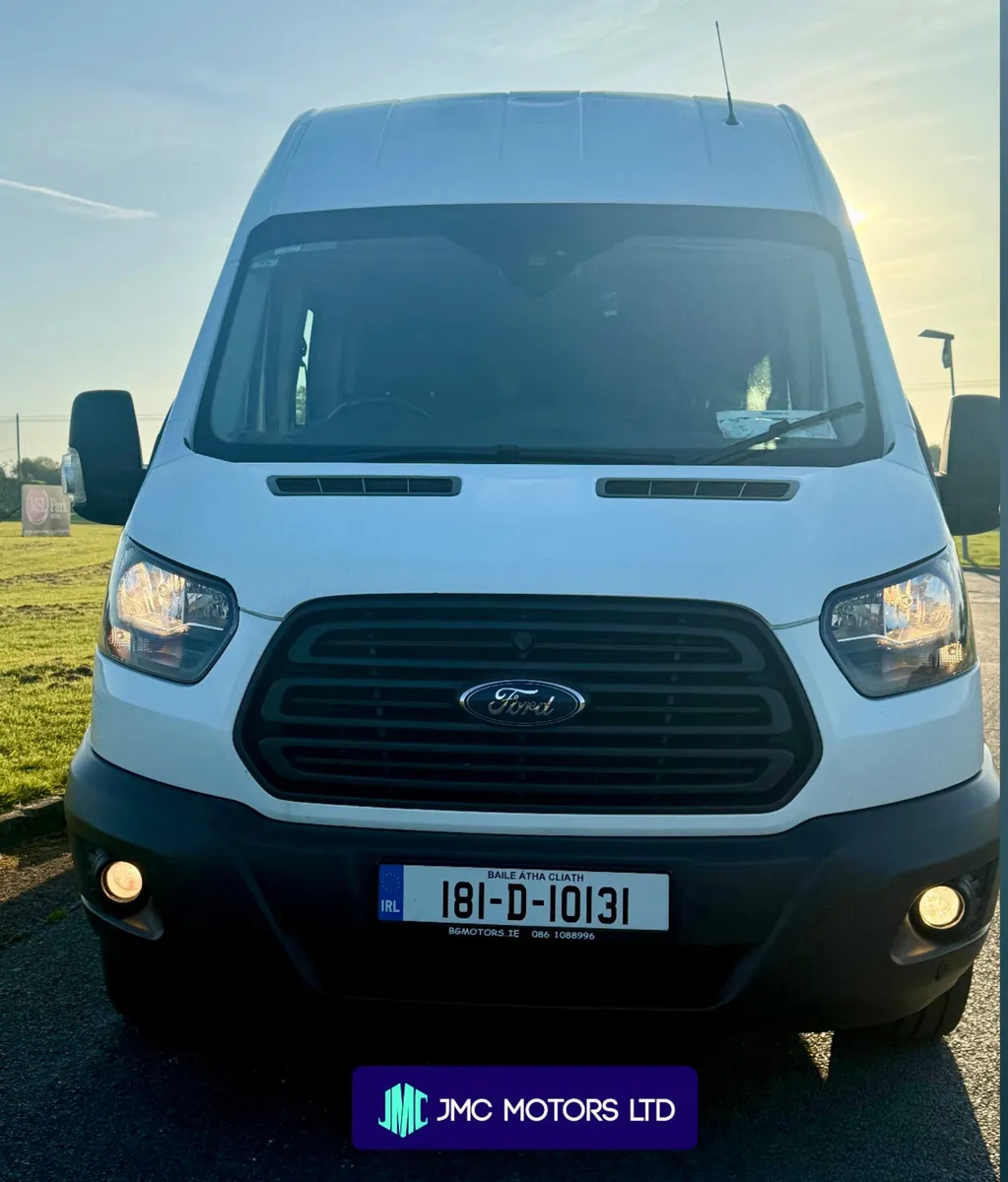 Ford Transit 2018 Crew Cab - Image 4