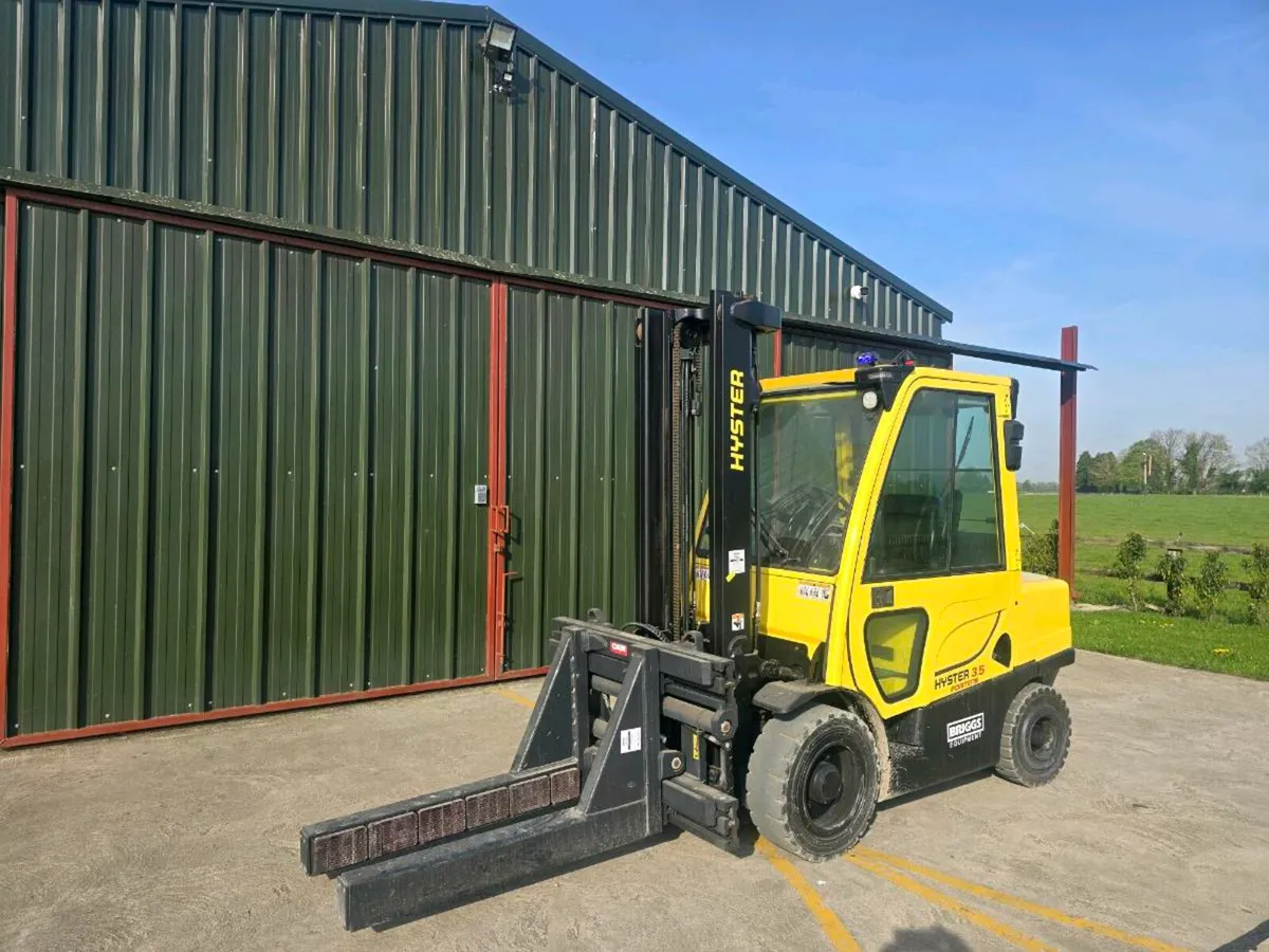 Hyster 3.5 Forklift with CAM Clamp 3 ton - Image 1