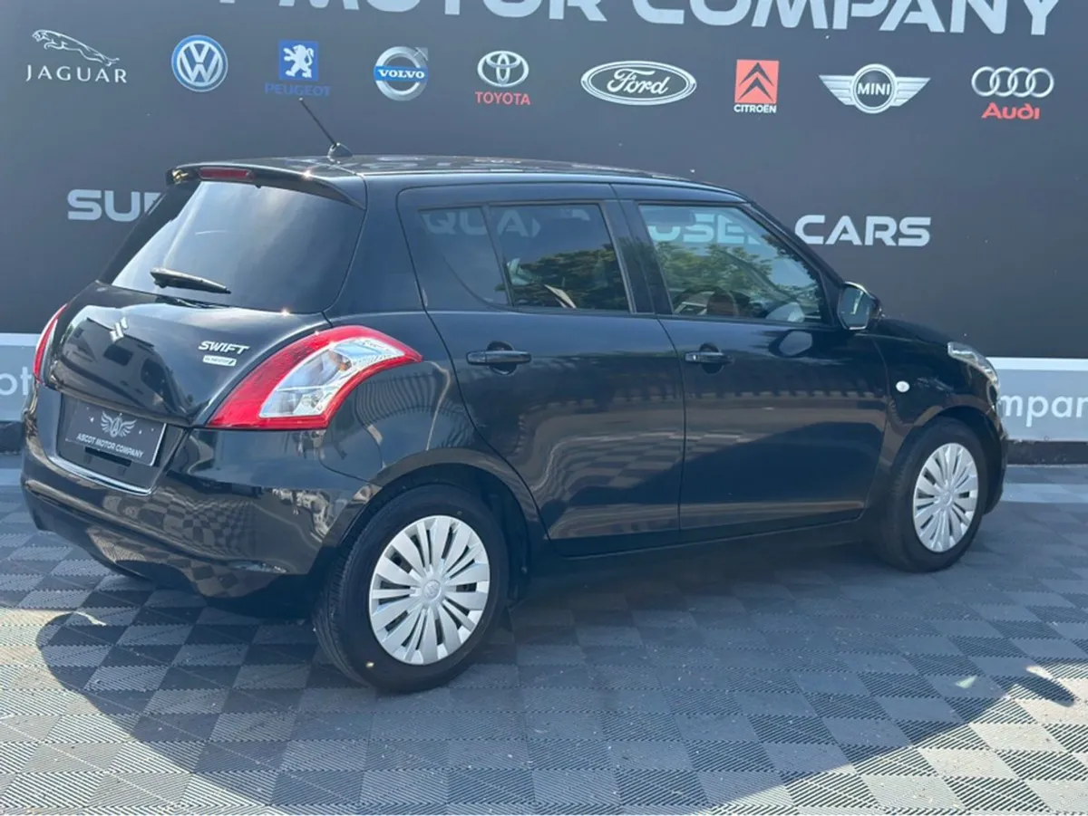 Suzuki Swift 1.2 Automatic - Image 4
