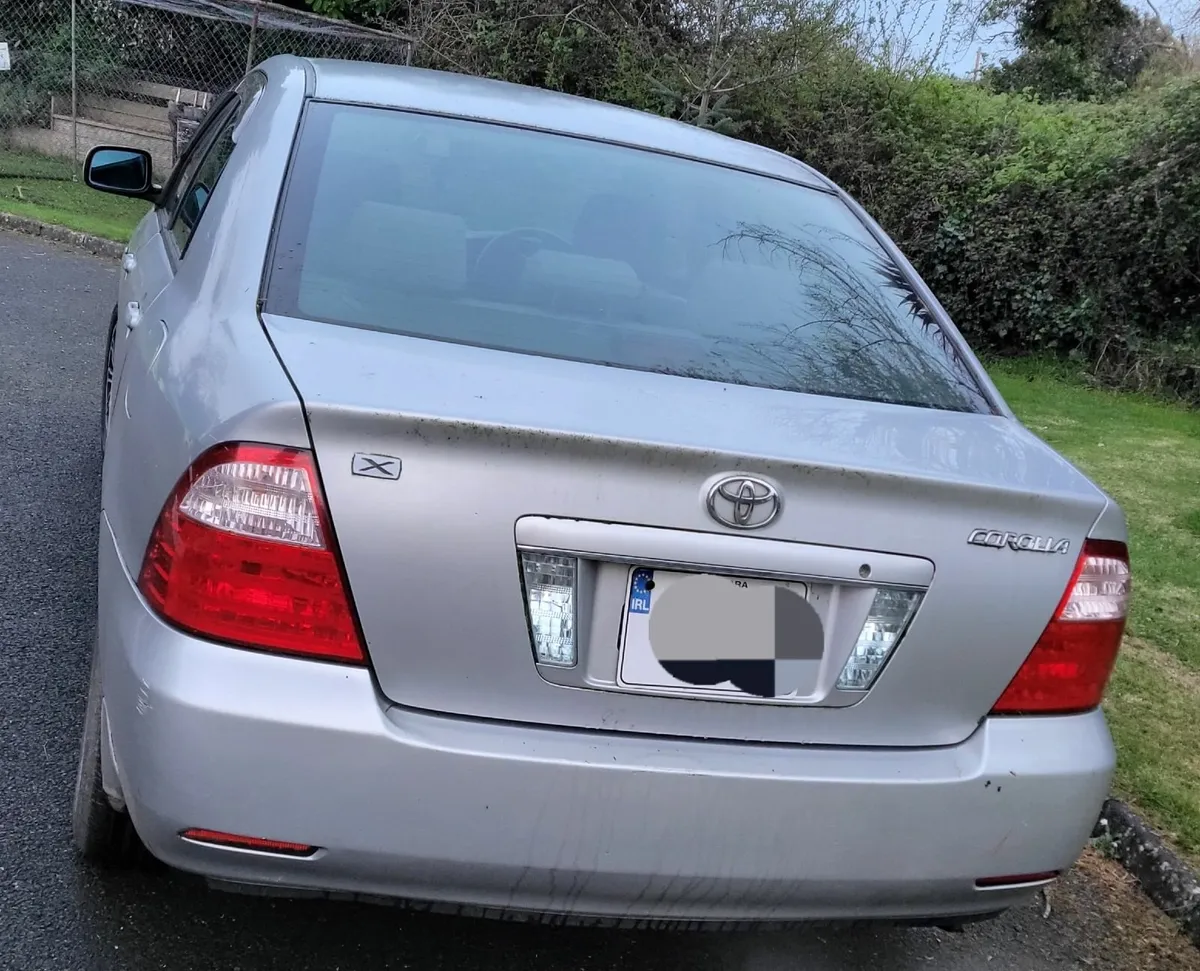 Toyota Corolla 2005 Saloon 4 Door 1.5 Petrol Manua - Image 4