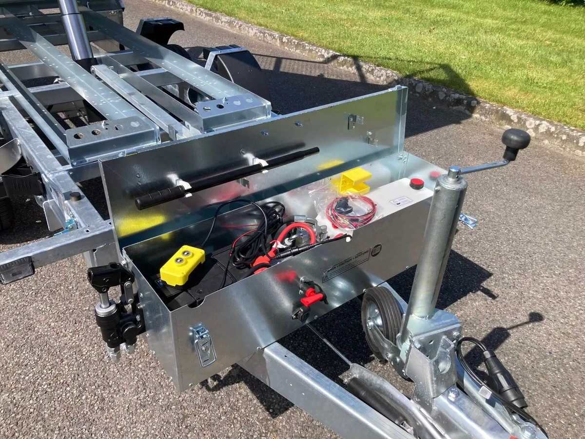 New Temared 10x5 electric tipping trailer - Image 3