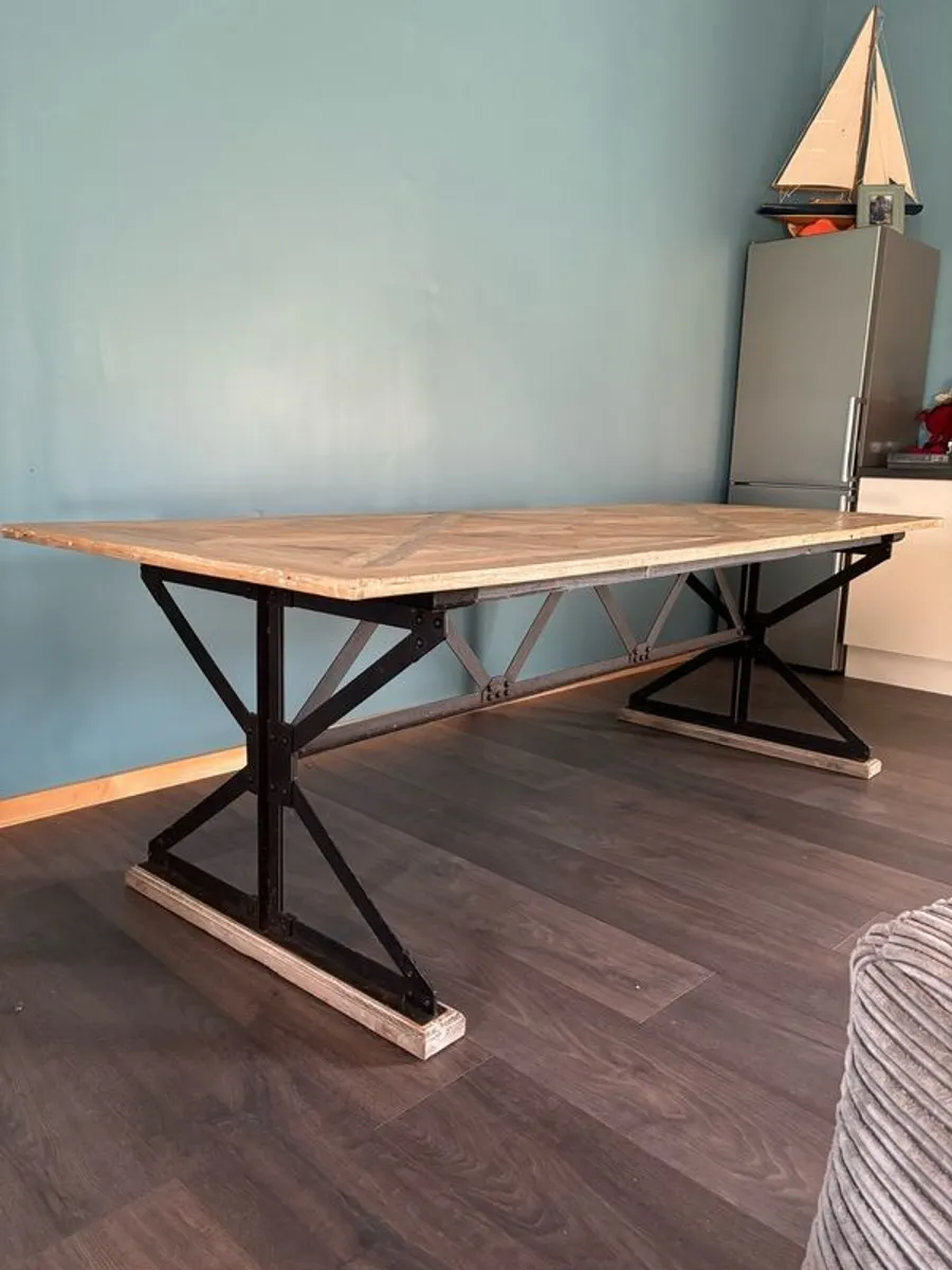Large soild wood dining table - Image 1