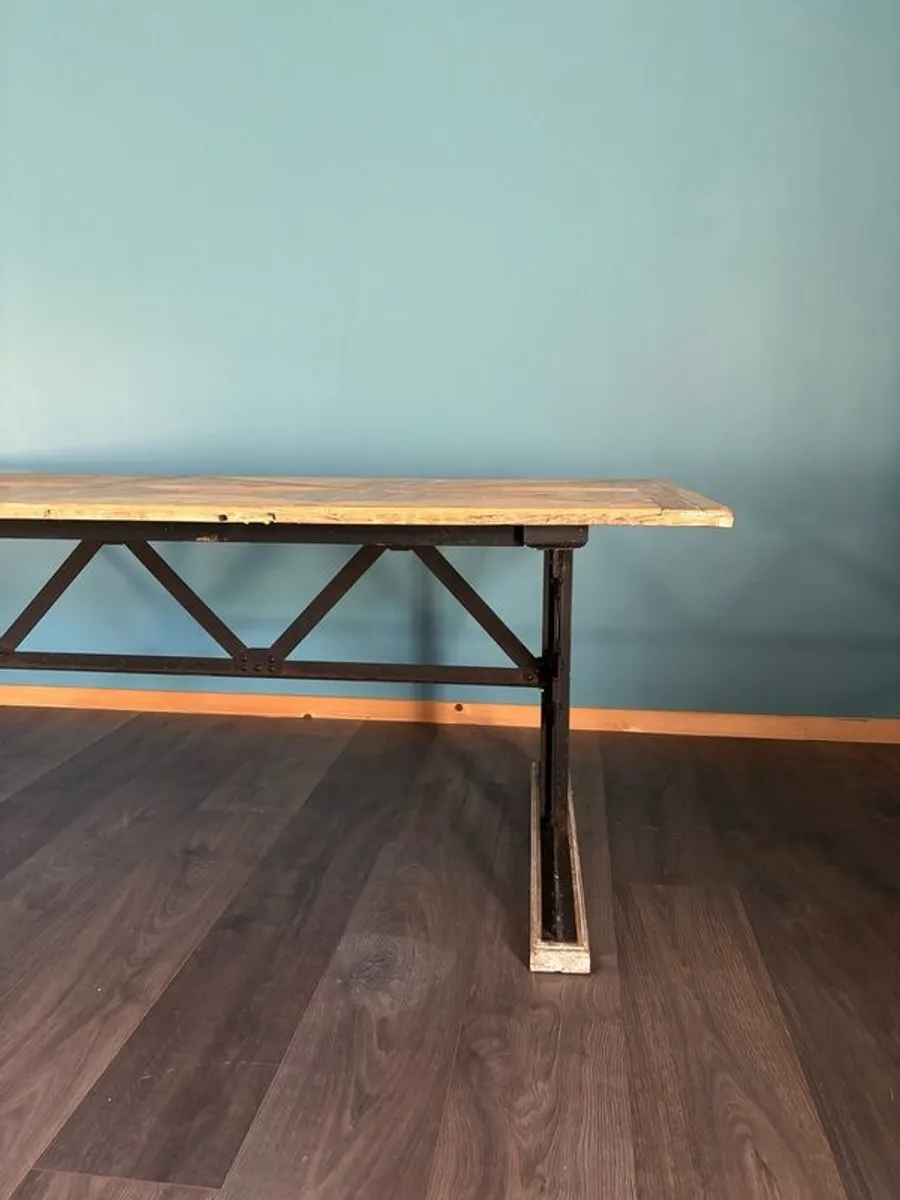 Large soild wood dining table - Image 2