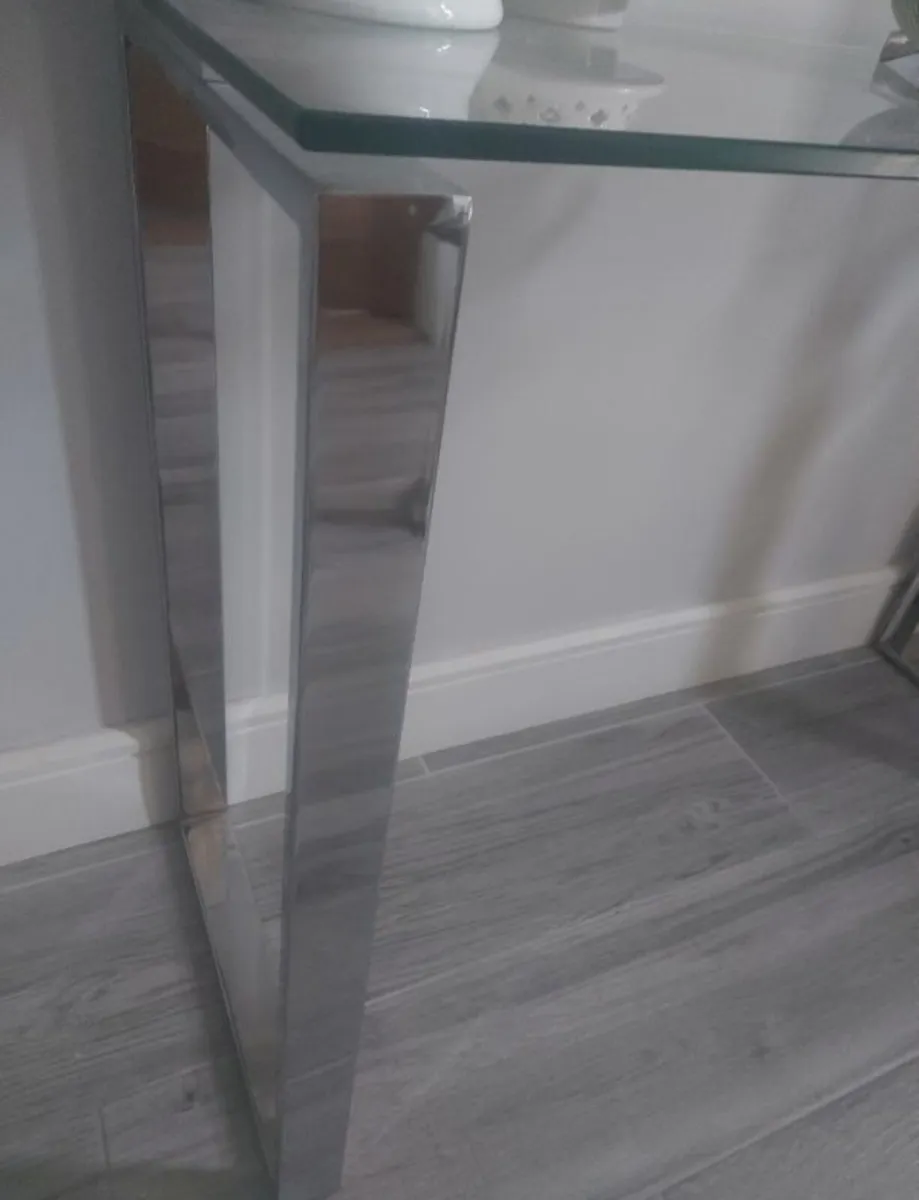 Console table - Image 2