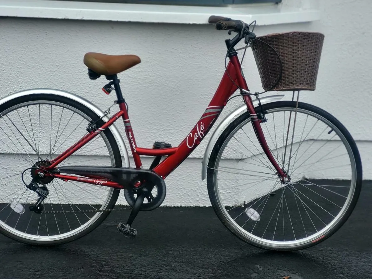 LADIES BIKE WITH BASKET - Image 2