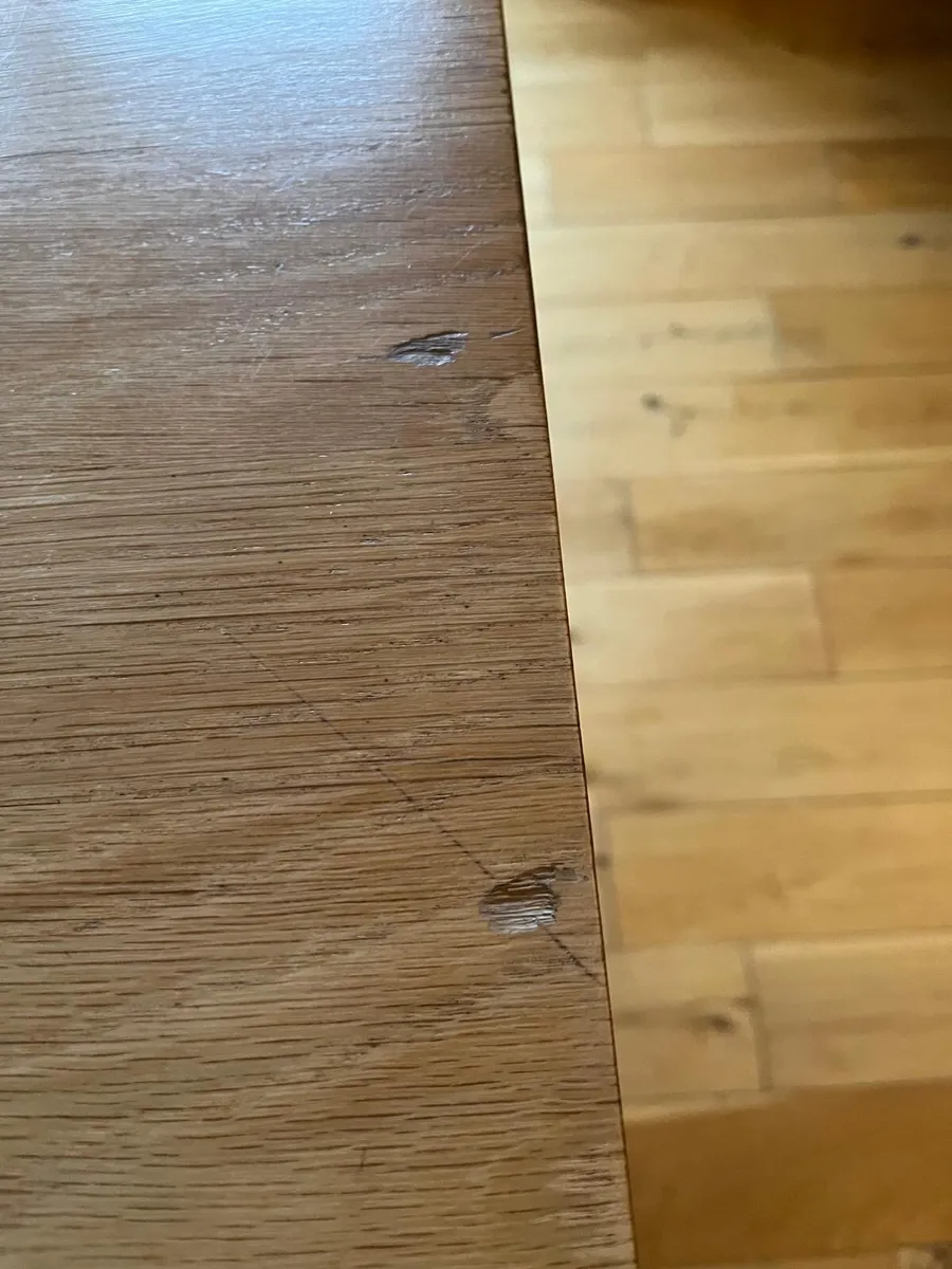 Dining table - Image 4