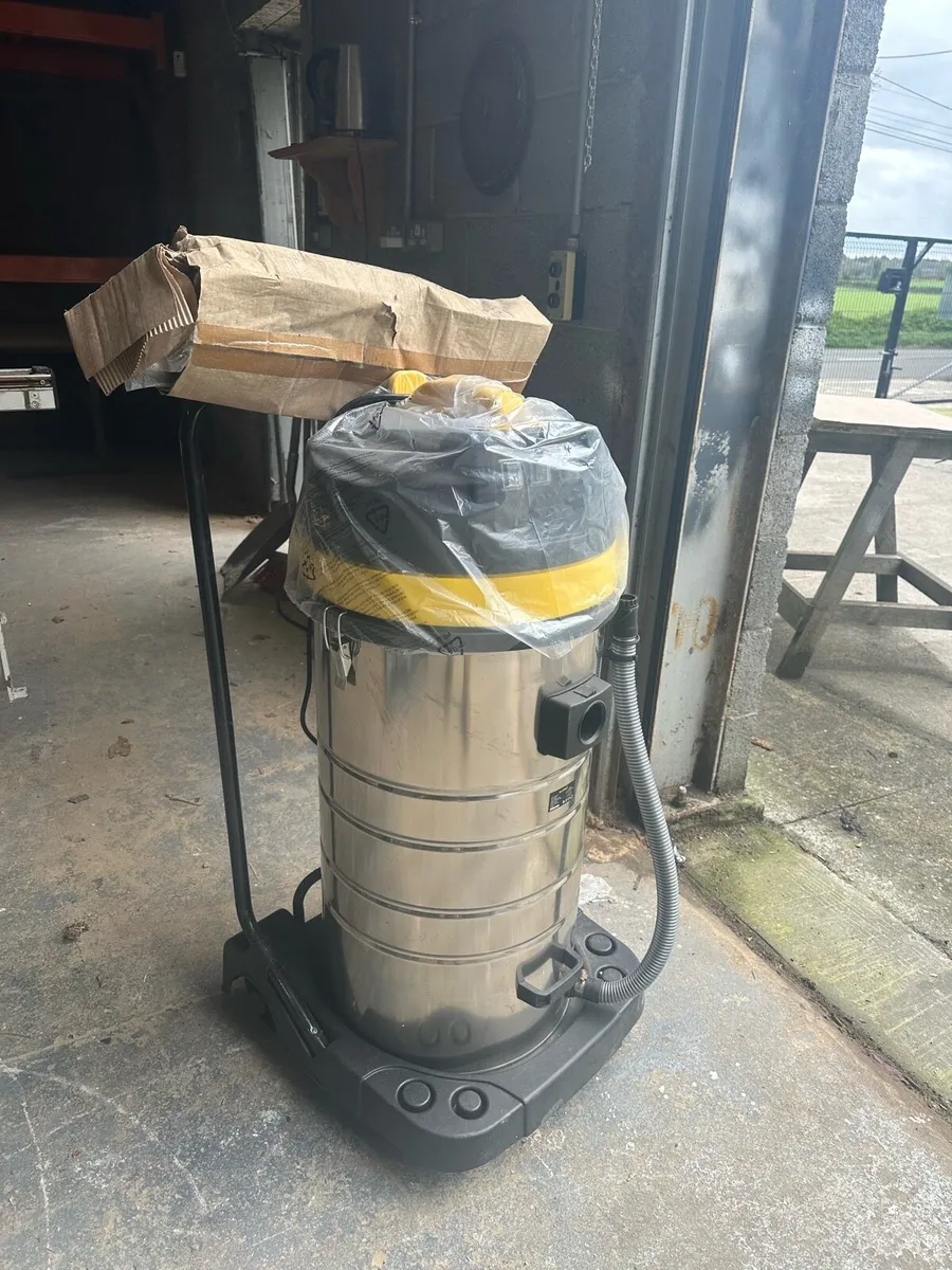 Wet and dry hover - Image 1
